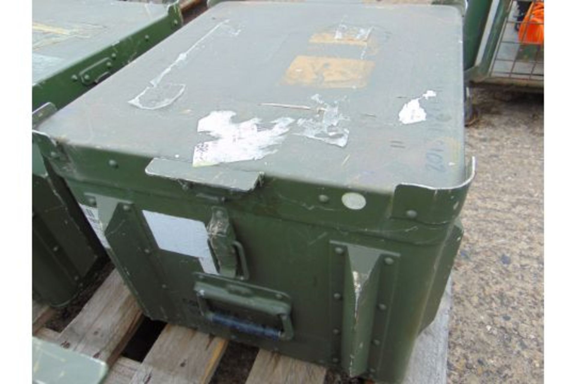 Aluminium Heavy Duty Secure Storage Box as shown - Image 2 of 4