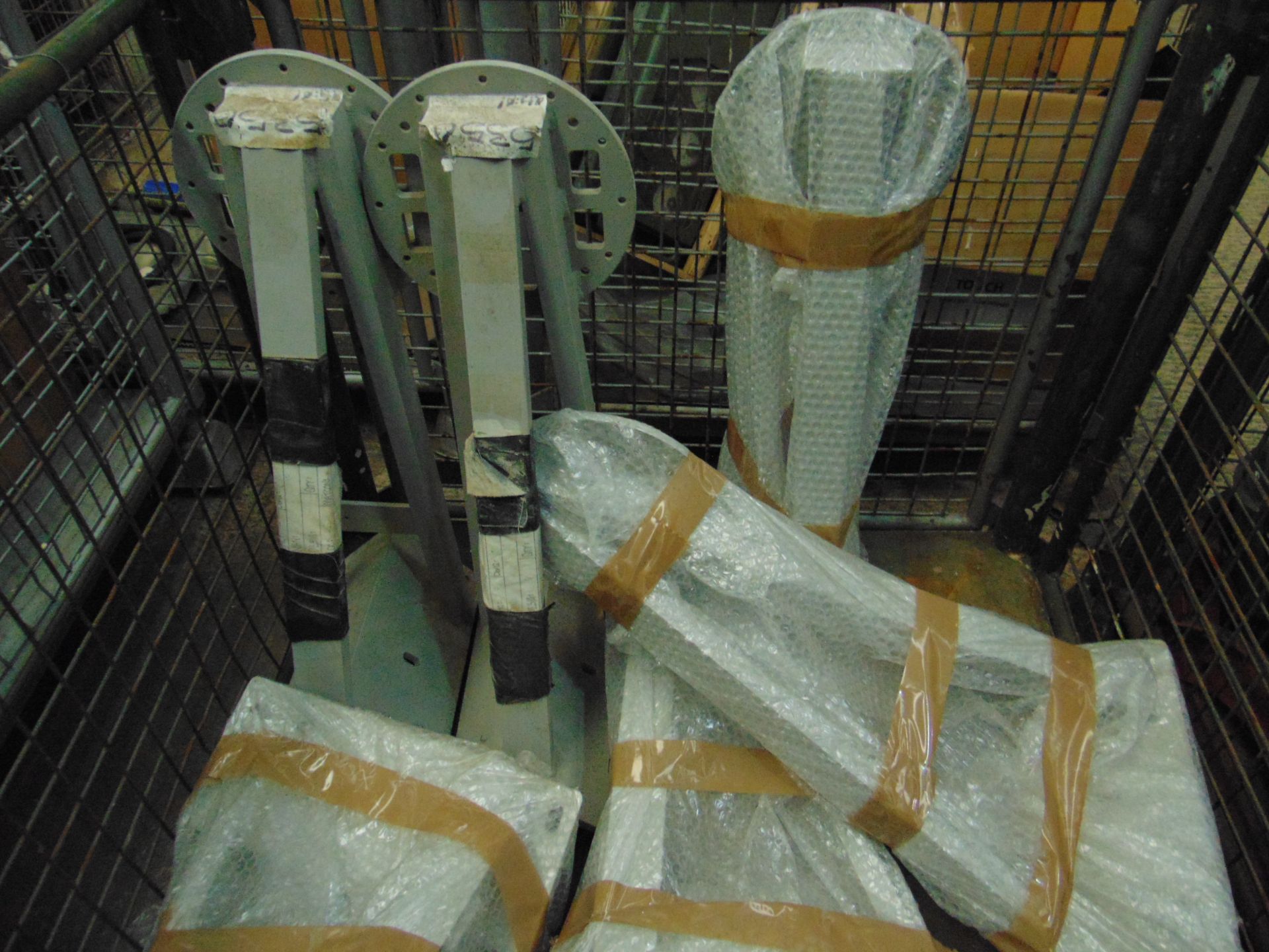 1 x Stillage of Antenna Mounts Etc - Image 3 of 4