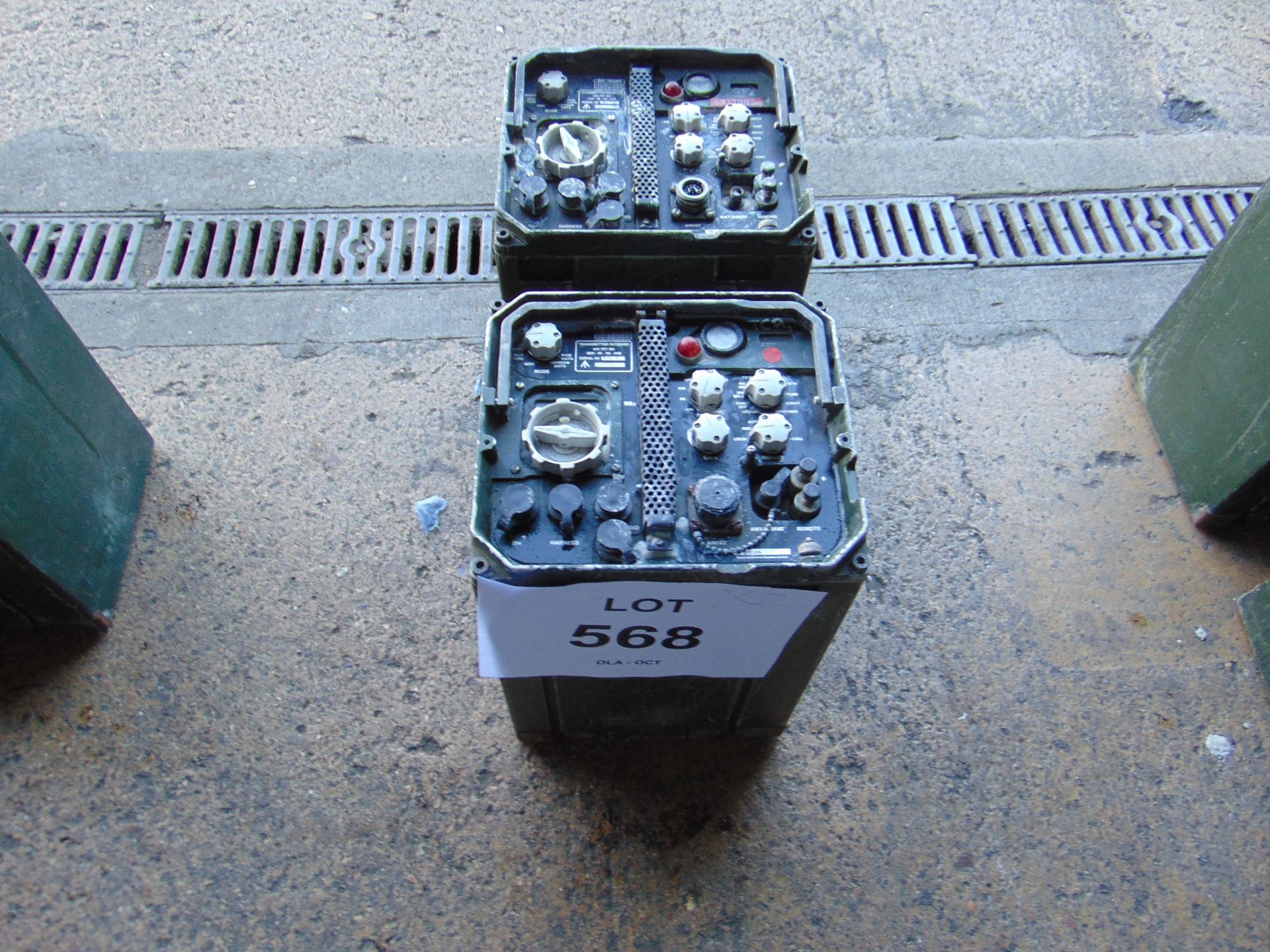 2 x Clansman UK RT 353 Transmitter Reciever VHF for Vehicles ETC - Image 2 of 2