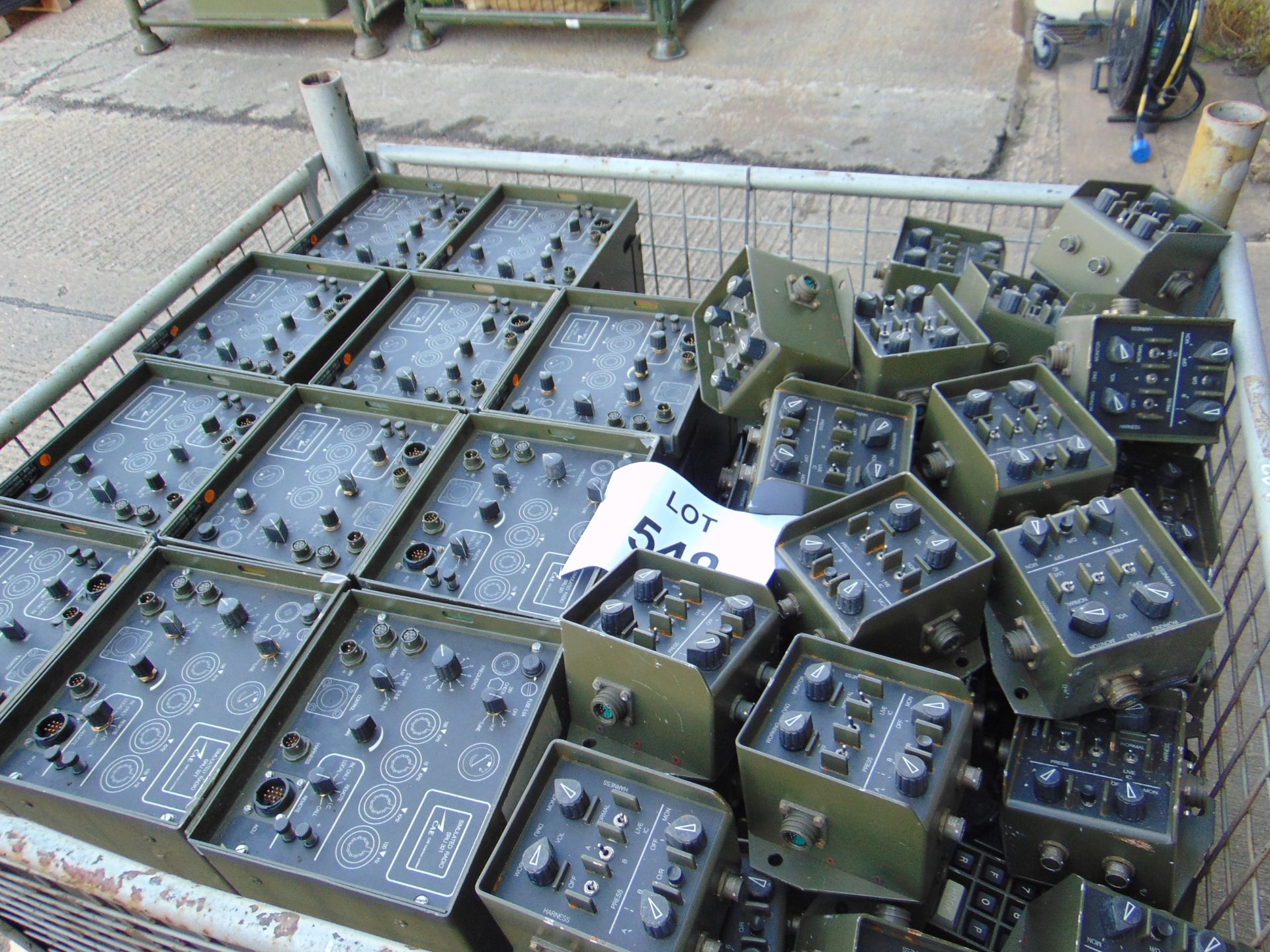 1X STILLAGE 40+ RT321 SIMULATED RADIOS CONTROL BOXES ETC - Image 3 of 8