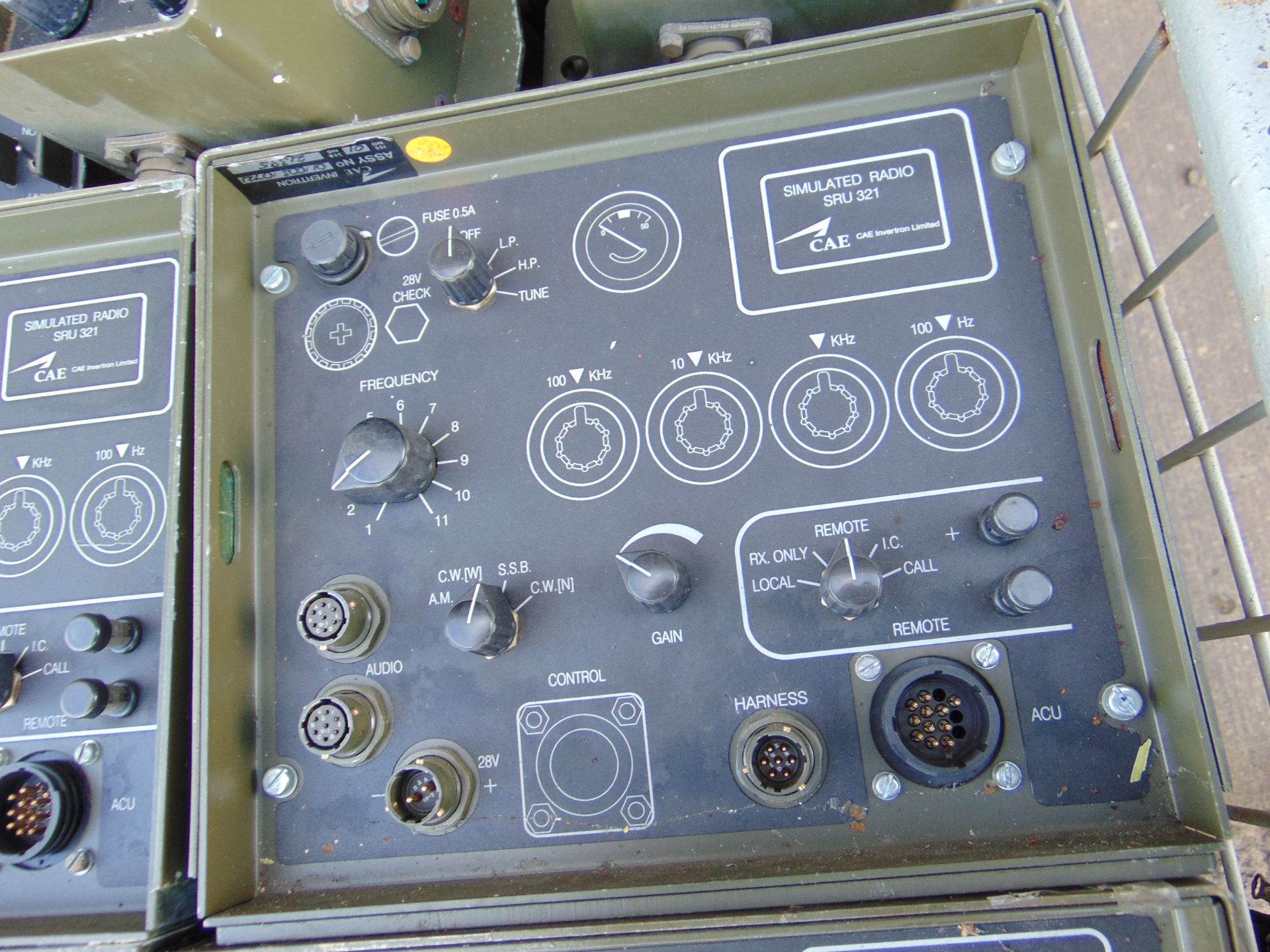 1X STILLAGE 40+ RT321 SIMULATED RADIOS CONTROL BOXES ETC - Image 6 of 8