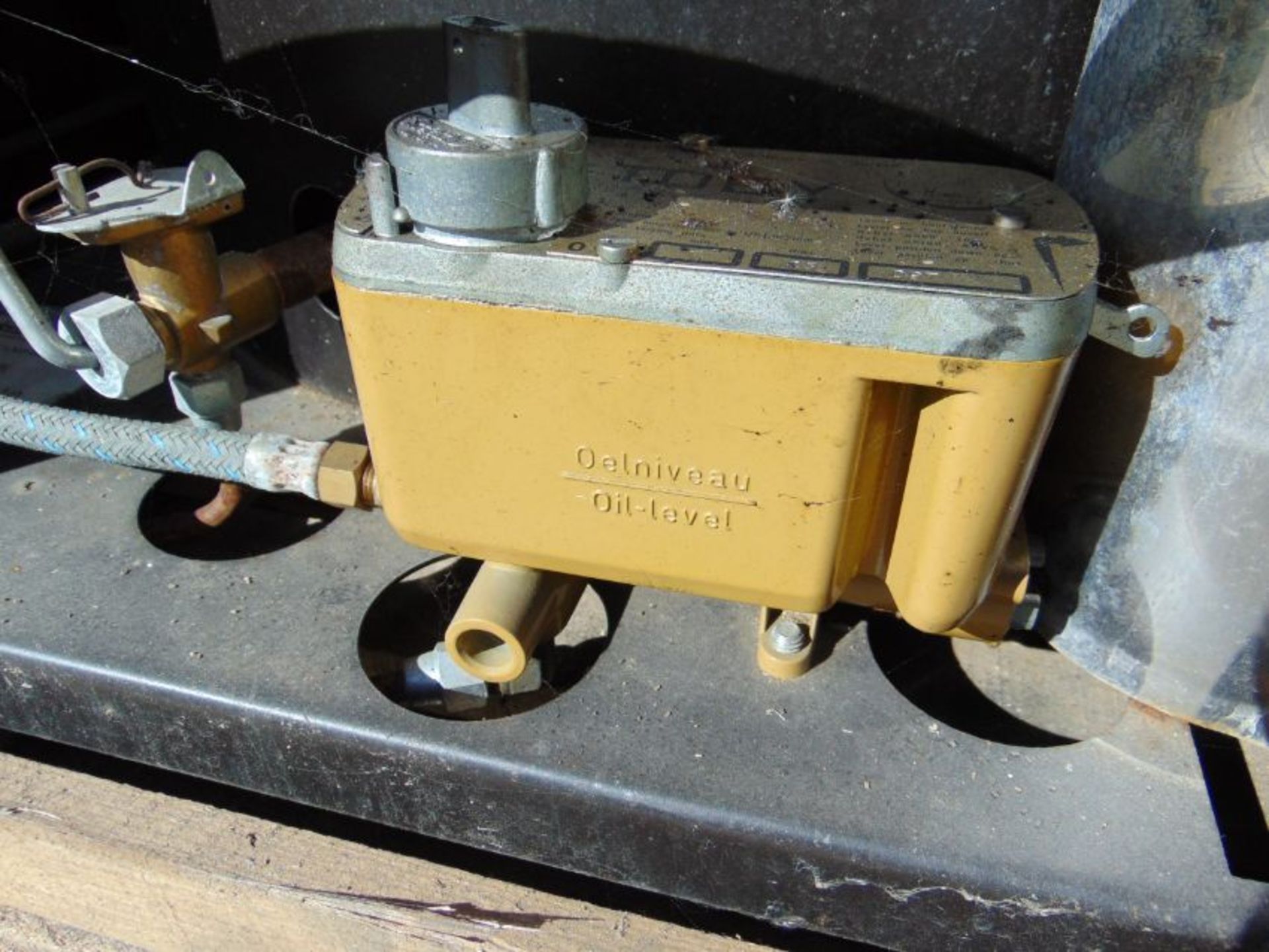 Unissued Deville Campaign Multi-Fuel Heater - Image 3 of 7