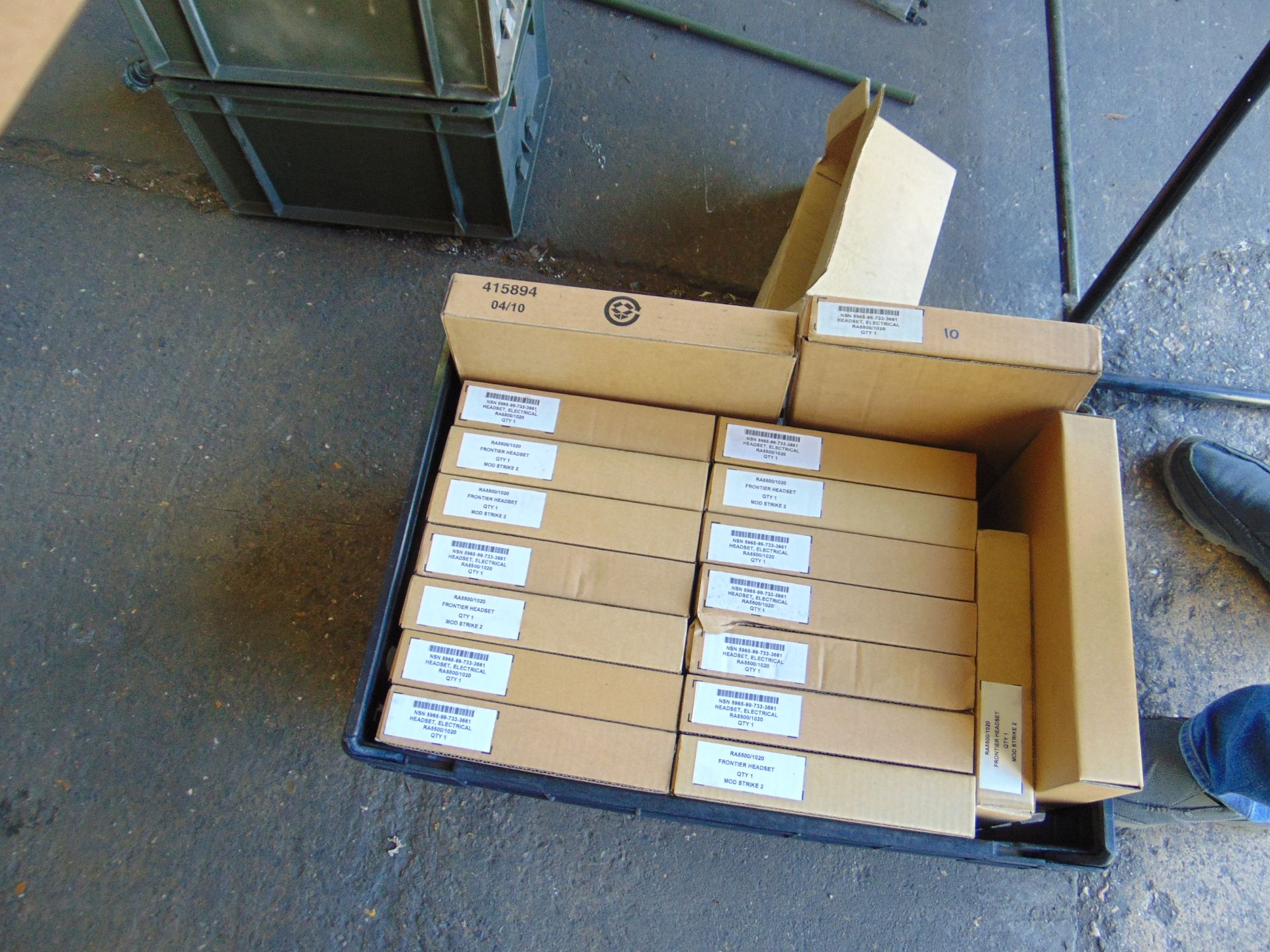 20X NEW UNISSUED FRONTIER 1000 HEADSET COMMS SYSTEMS IN ORIGINAL PACKING WITH MANUAL - Image 2 of 6