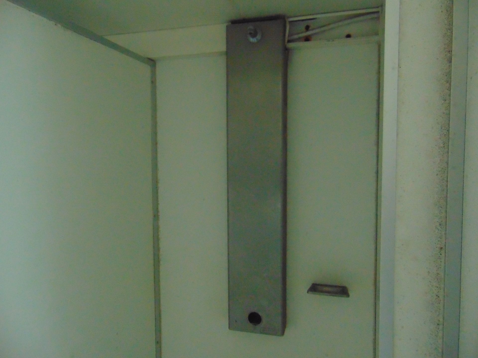 Demountable Front Line Ablution Unit in 20ft Container with hook loader, Twist Locks Etc - Image 22 of 30