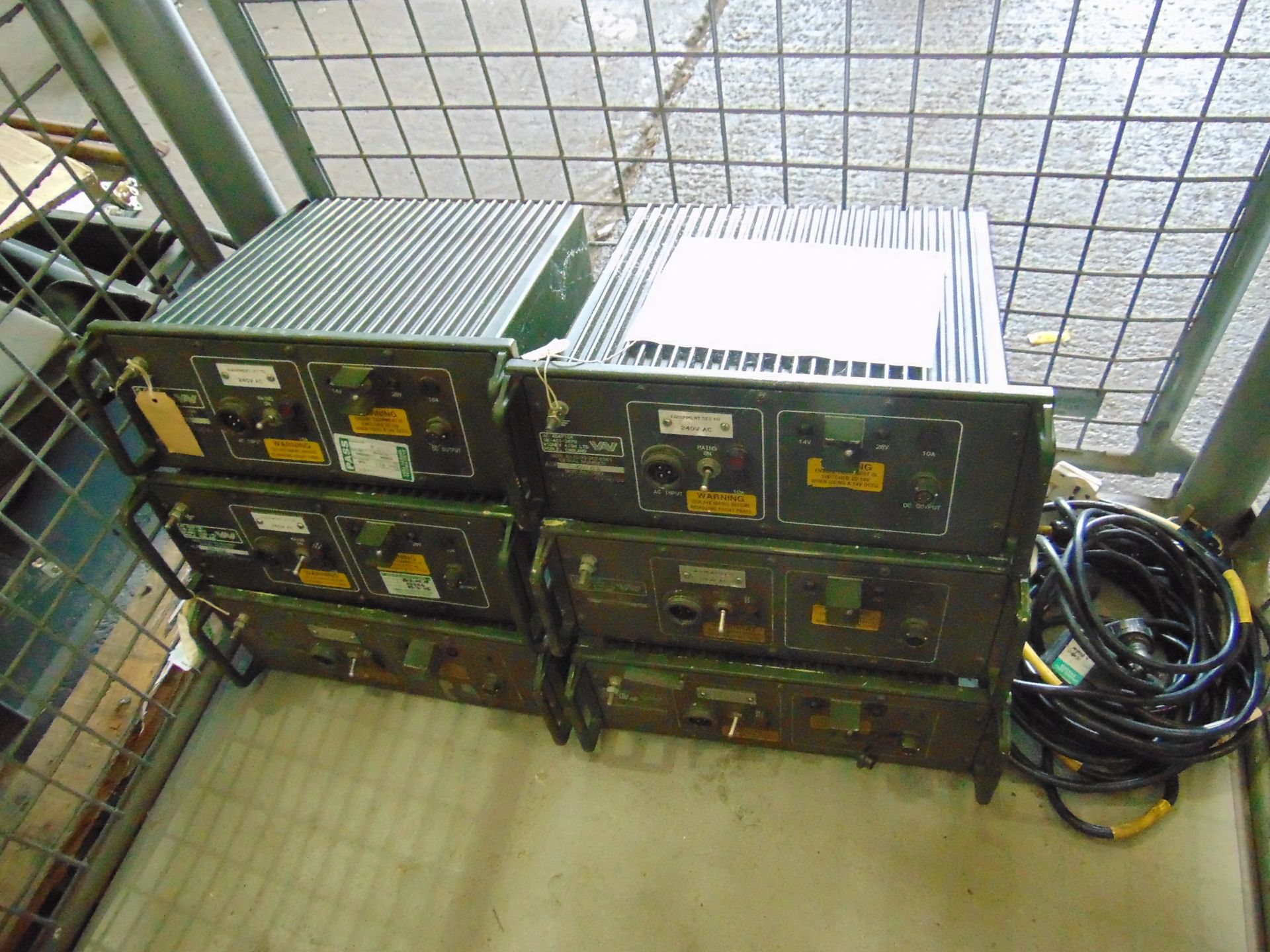 6 x Clansman 240 Volt AC Adapter power units 14 Volt / 28 Volt Complete with power leads etc - Bild 4 aus 4