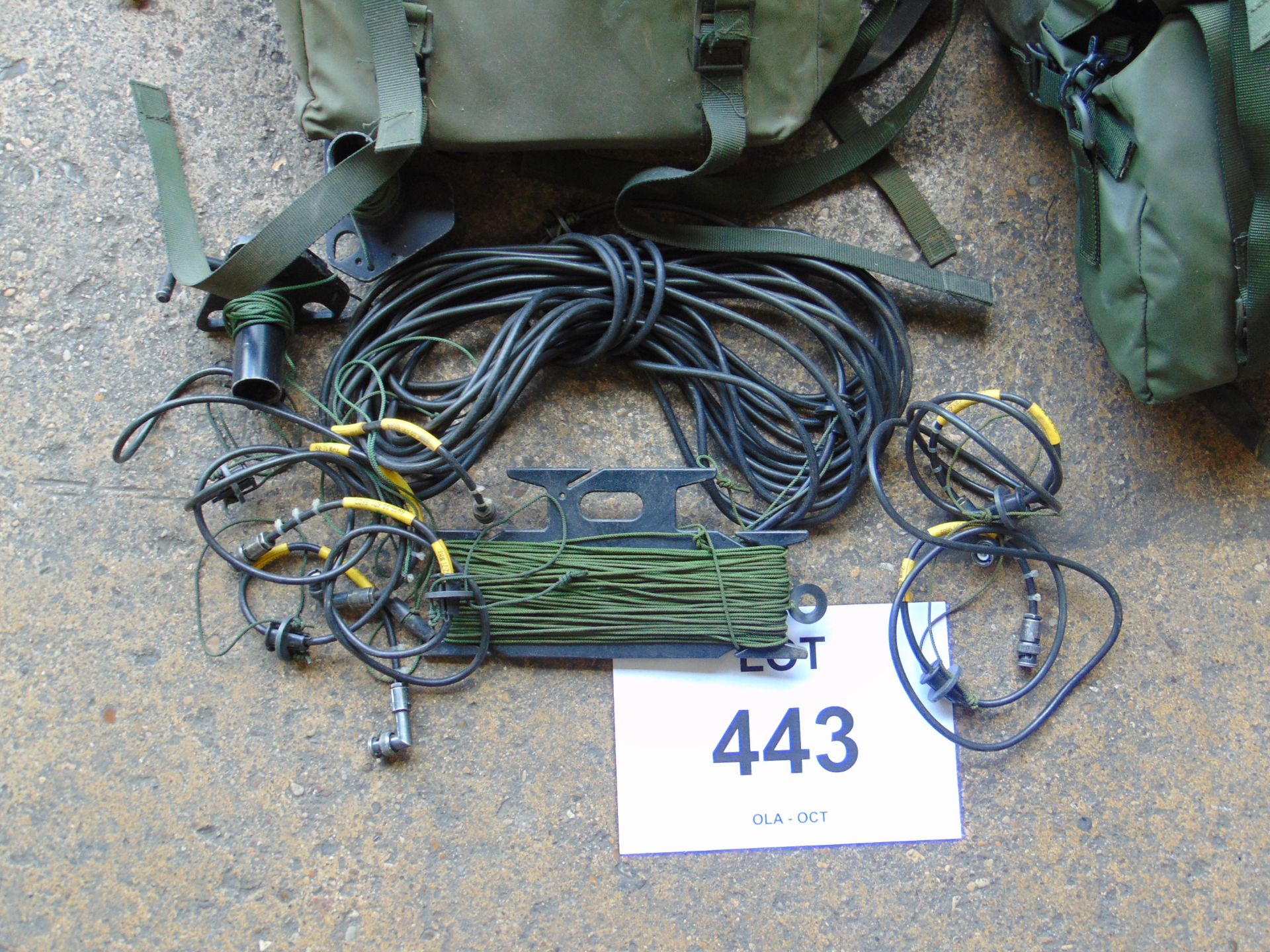 10X CLANSMAN ANTENNA BAGS C/W CONTENTS AS SHOWN - Image 6 of 6
