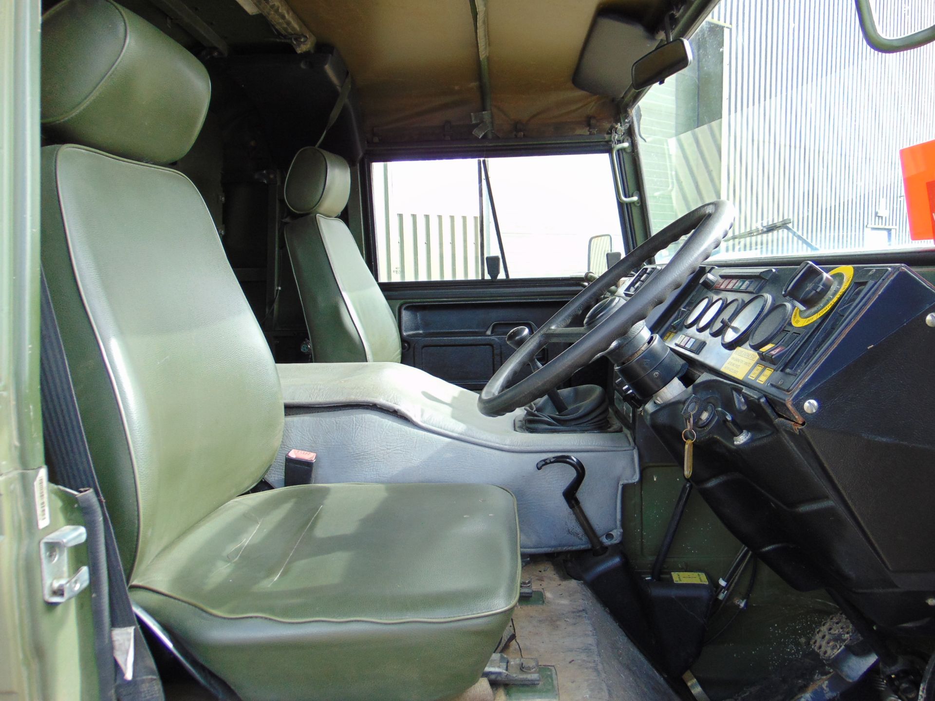 Military Specification Pinzgauer 716 4X4 Soft Top ONLY 26,686 MILES! - Image 24 of 37