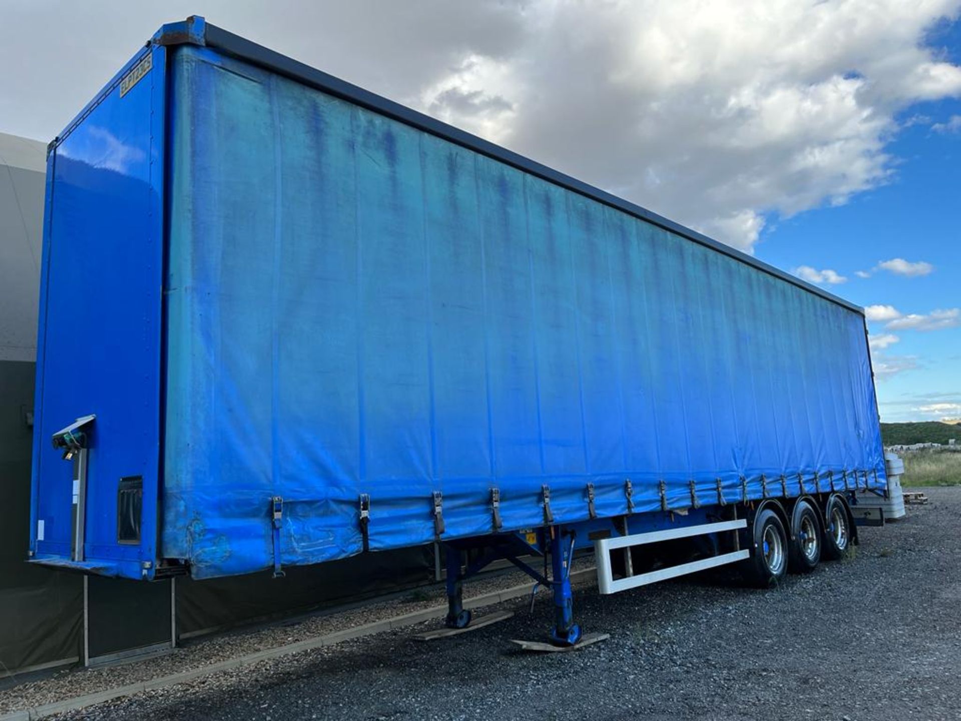 2007 Montacron Tri Axle Curtainsider Trailer