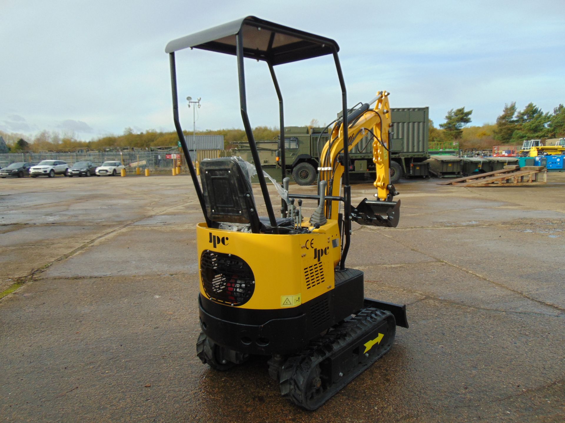 2022 HT12 Mini Excavator - Image 3 of 20