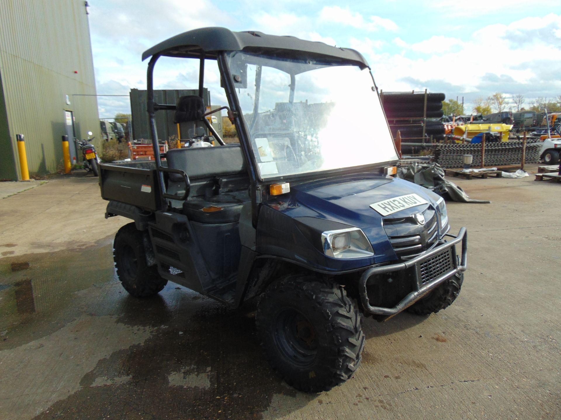 2013 Cushman XD1600 4x4 Diesel Utility Vehicle Showing 217 hrs - Image 6 of 17