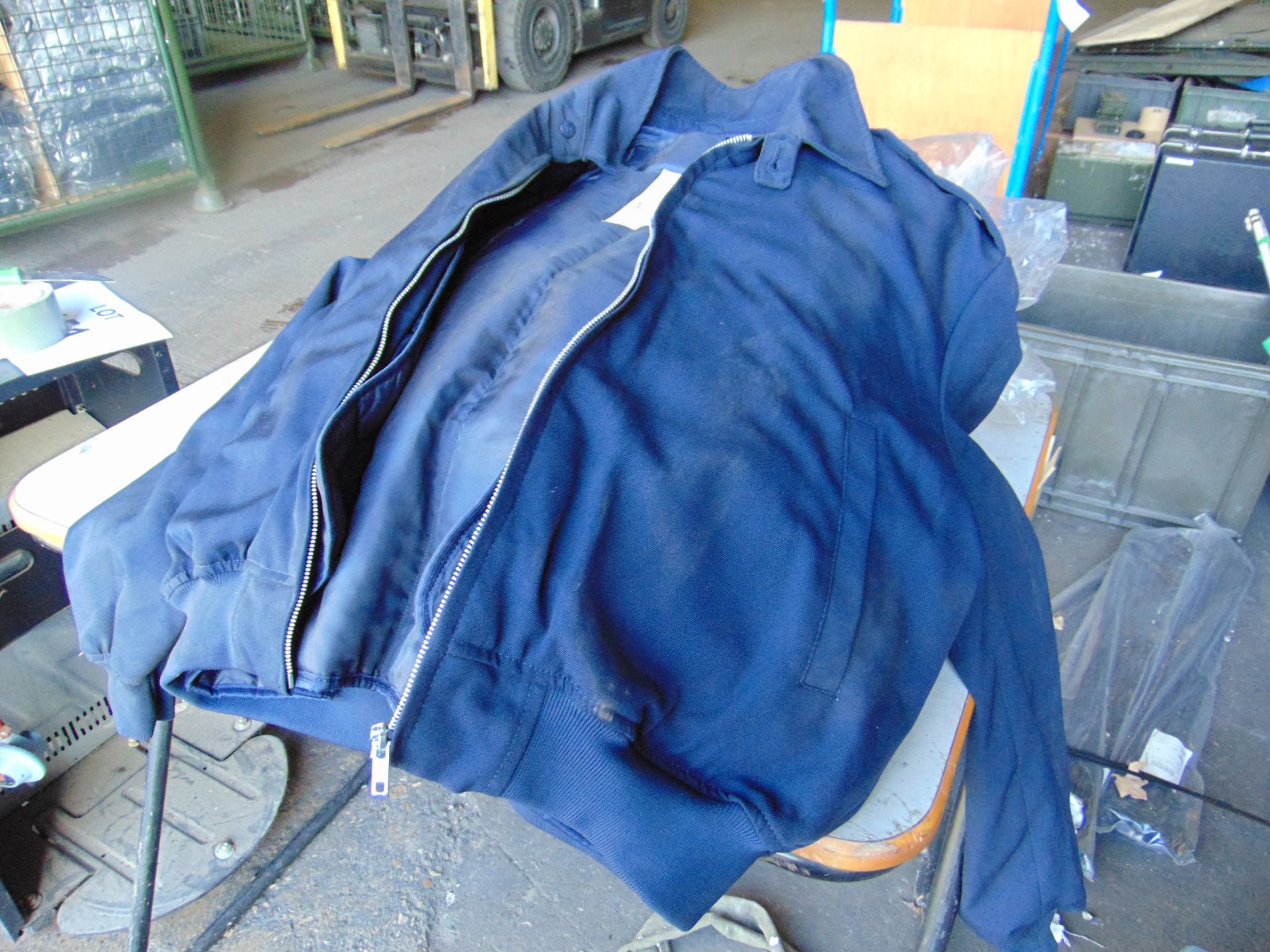 6 x New Unissued RAF Pilots Jackets c/w Removeable Liners - Image 5 of 7