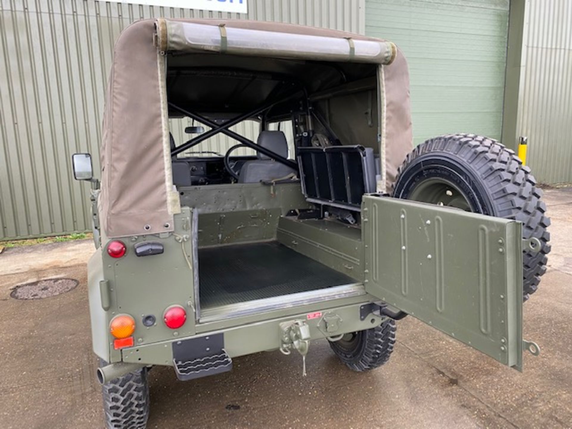 Land Rover Defender 90 Wolf 300TDi Soft Top RHD, TUL Remus upgrade - Image 27 of 52