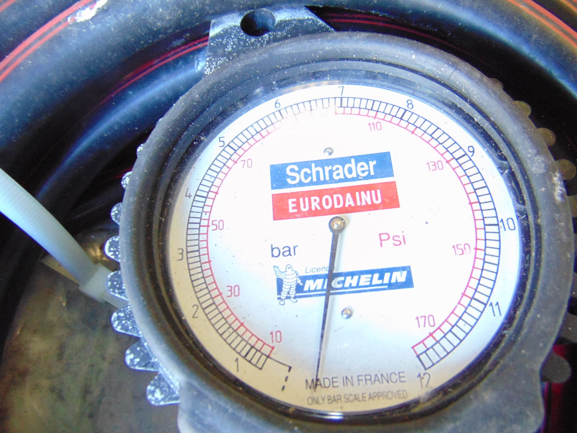 Schrader Eurodainu Air Line and Tyre Inflator - Image 3 of 4