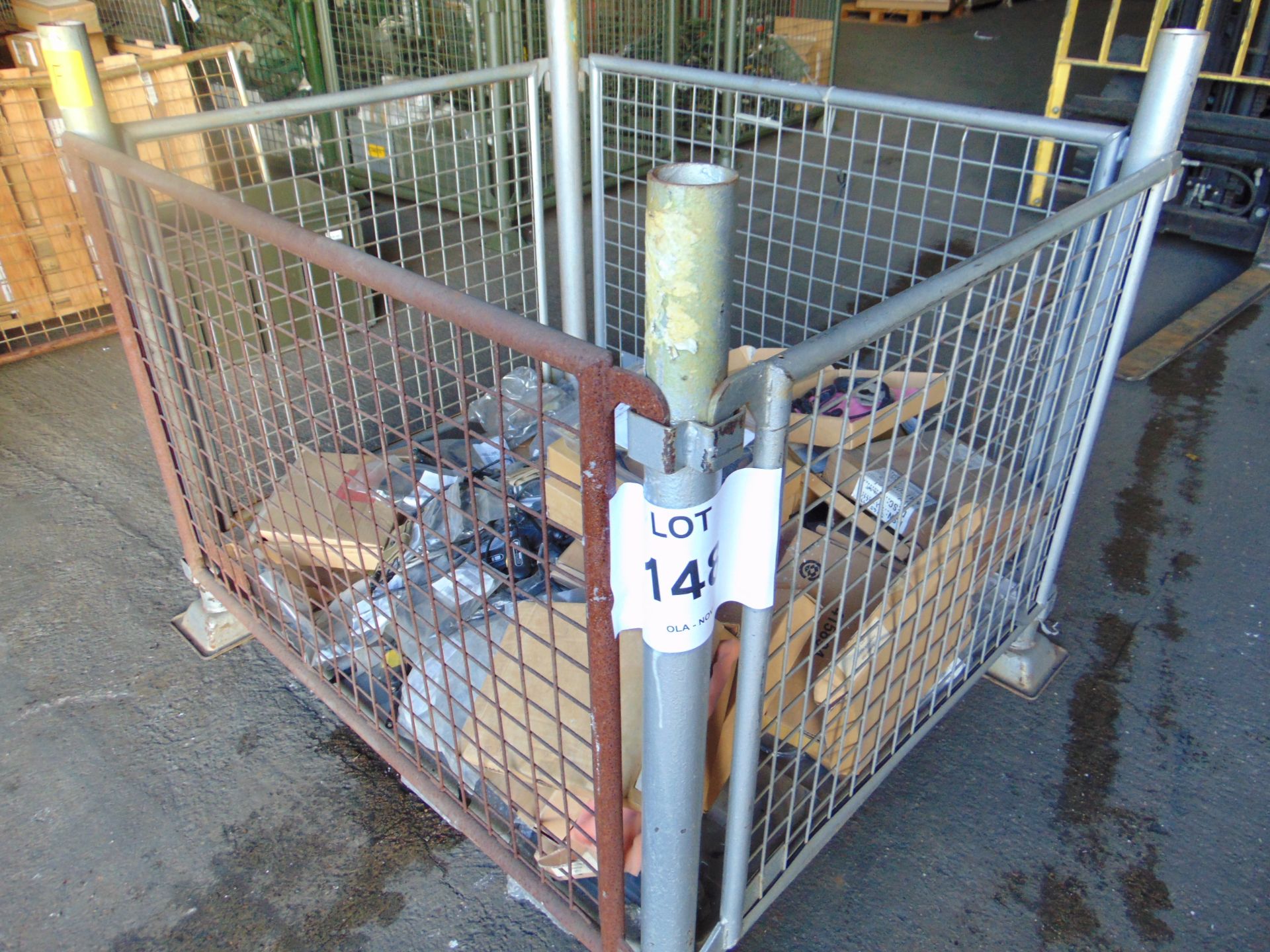 1 x Stillage Frontier 1000 Headsets Quantity Unknown