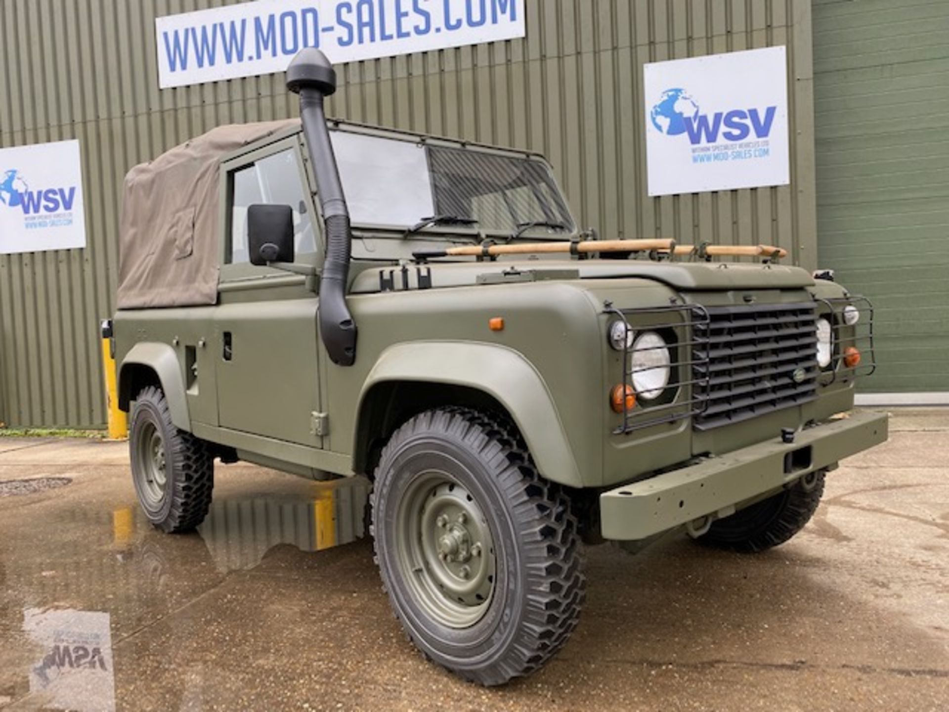 Land Rover Defender 90 Wolf 300TDi Soft Top RHD, TUL Remus upgrade