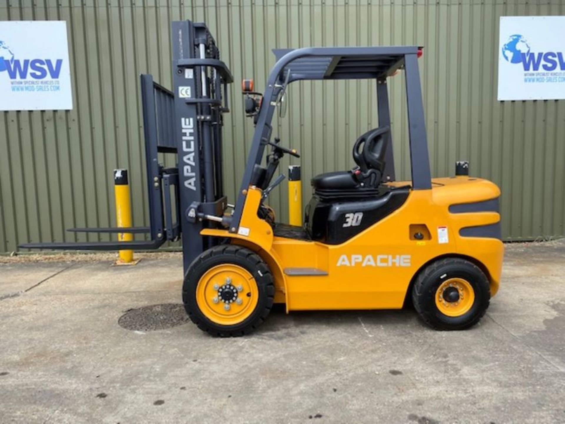 **NEW UNUSED 2022 Apache HH30Z 3000Kg Diesel Fork Lift Truck** - Image 16 of 37