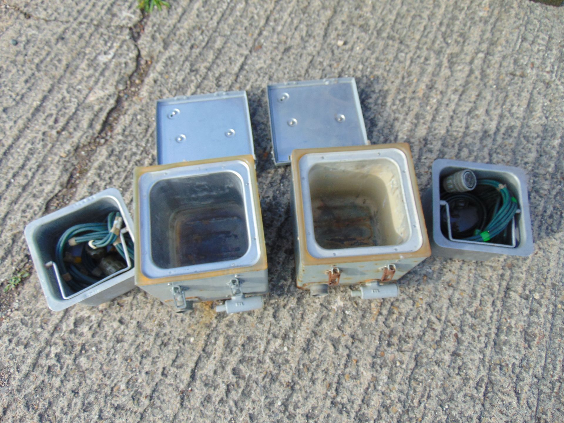 2 x No1 Mk2 Boiling Cooking Vessels C/W Cables etc - Image 4 of 8