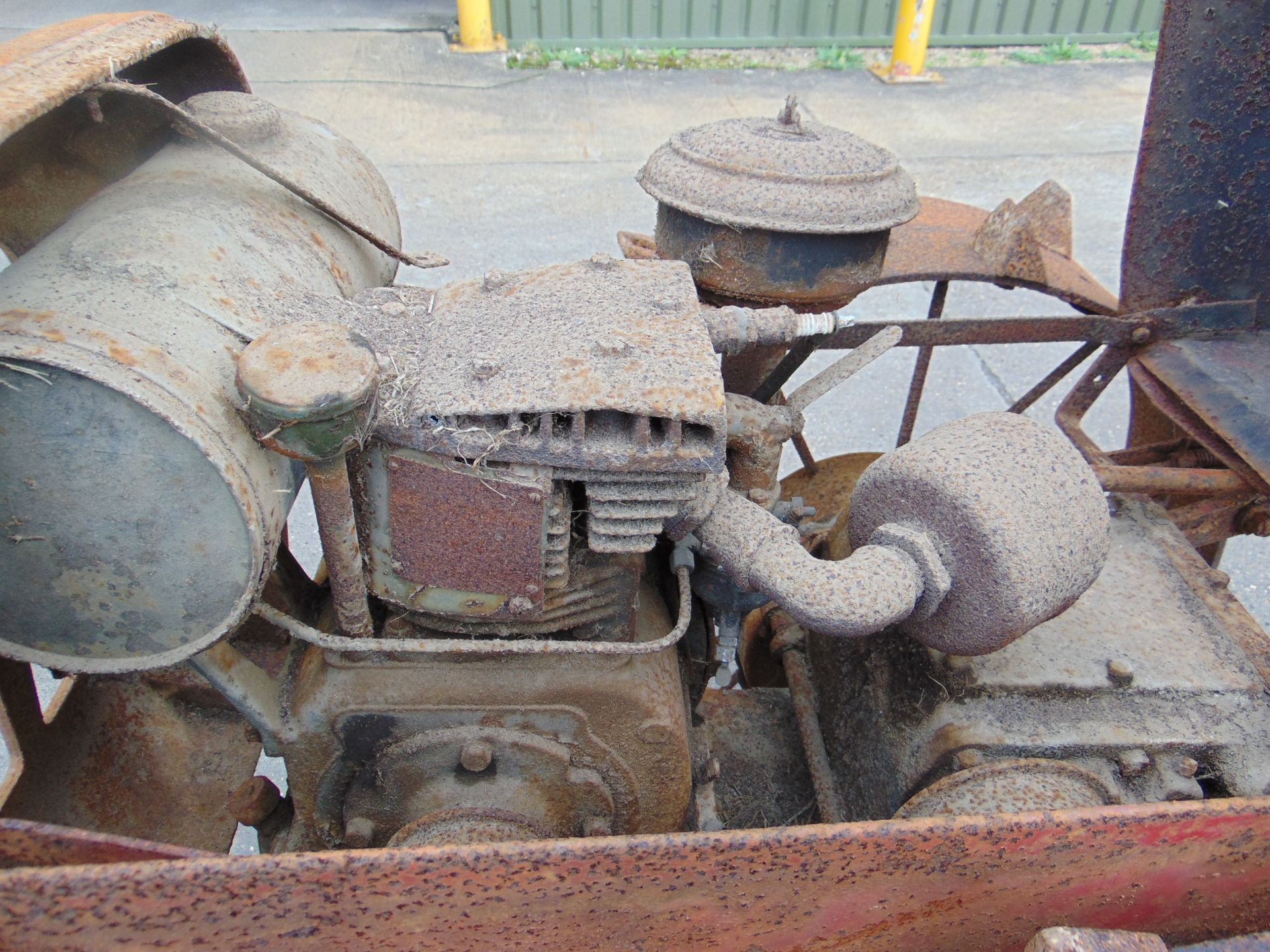 V. Rare Vintage BMB Plough Mate c/w set of Original Implements - Image 13 of 13