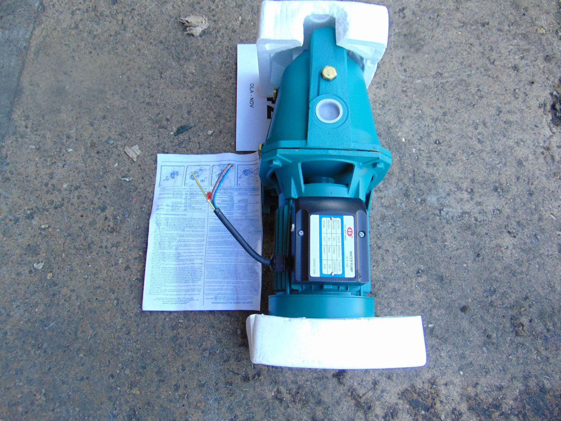 New Unused 240 Volt Jet 100 Water Pump c/w Instructions as shown - Image 3 of 6