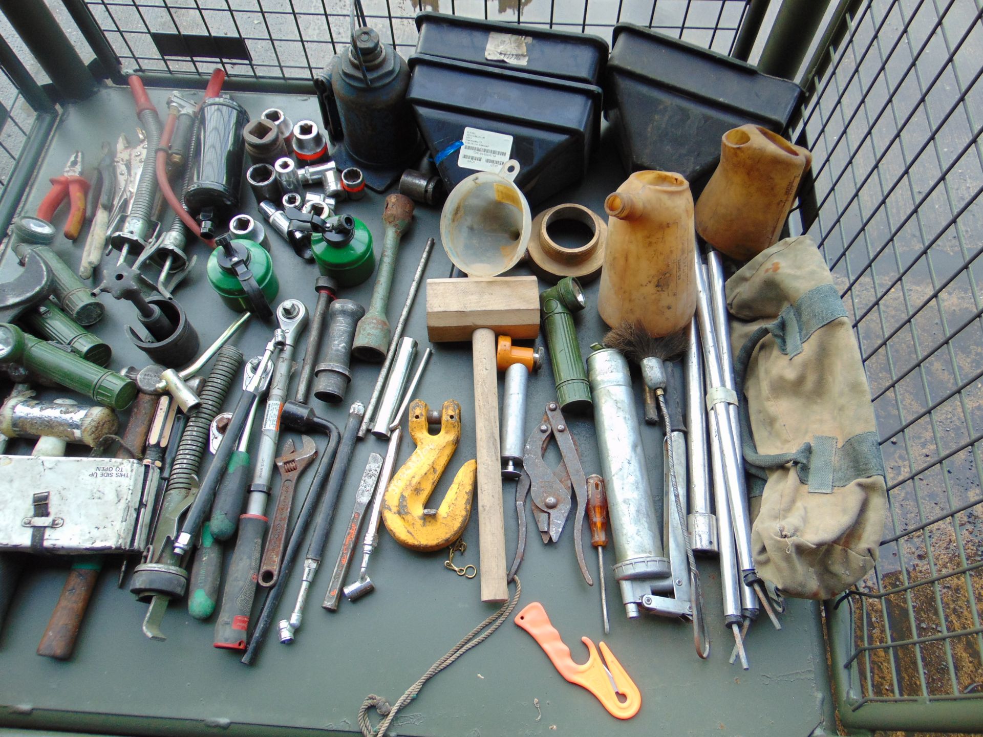 1 x Stillage of Tools as shown - Image 2 of 6