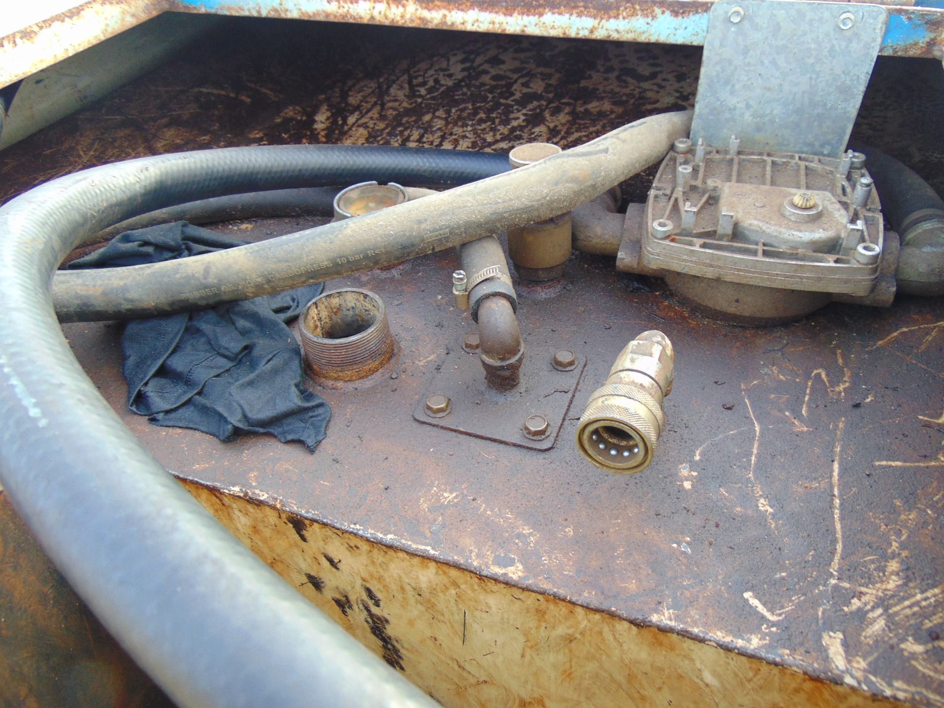 1800 Litre Steel Bunded Fuel Tank - Image 8 of 10