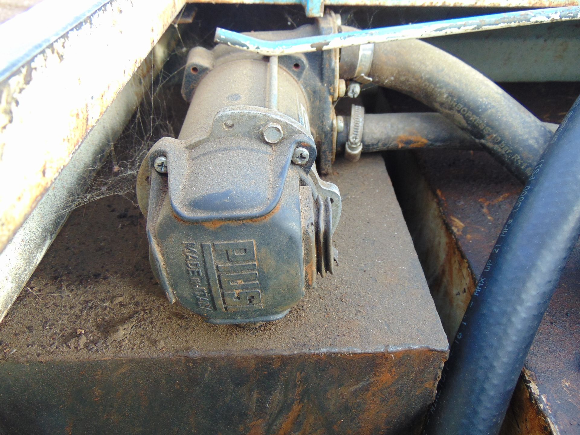 1800 Litre Steel Bunded Fuel Tank - Image 9 of 10