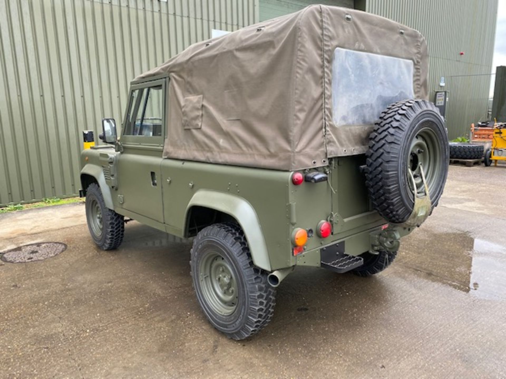 Land Rover Defender 90 Wolf 300TDi Soft Top RHD, TUL Remus upgrade - Image 8 of 52