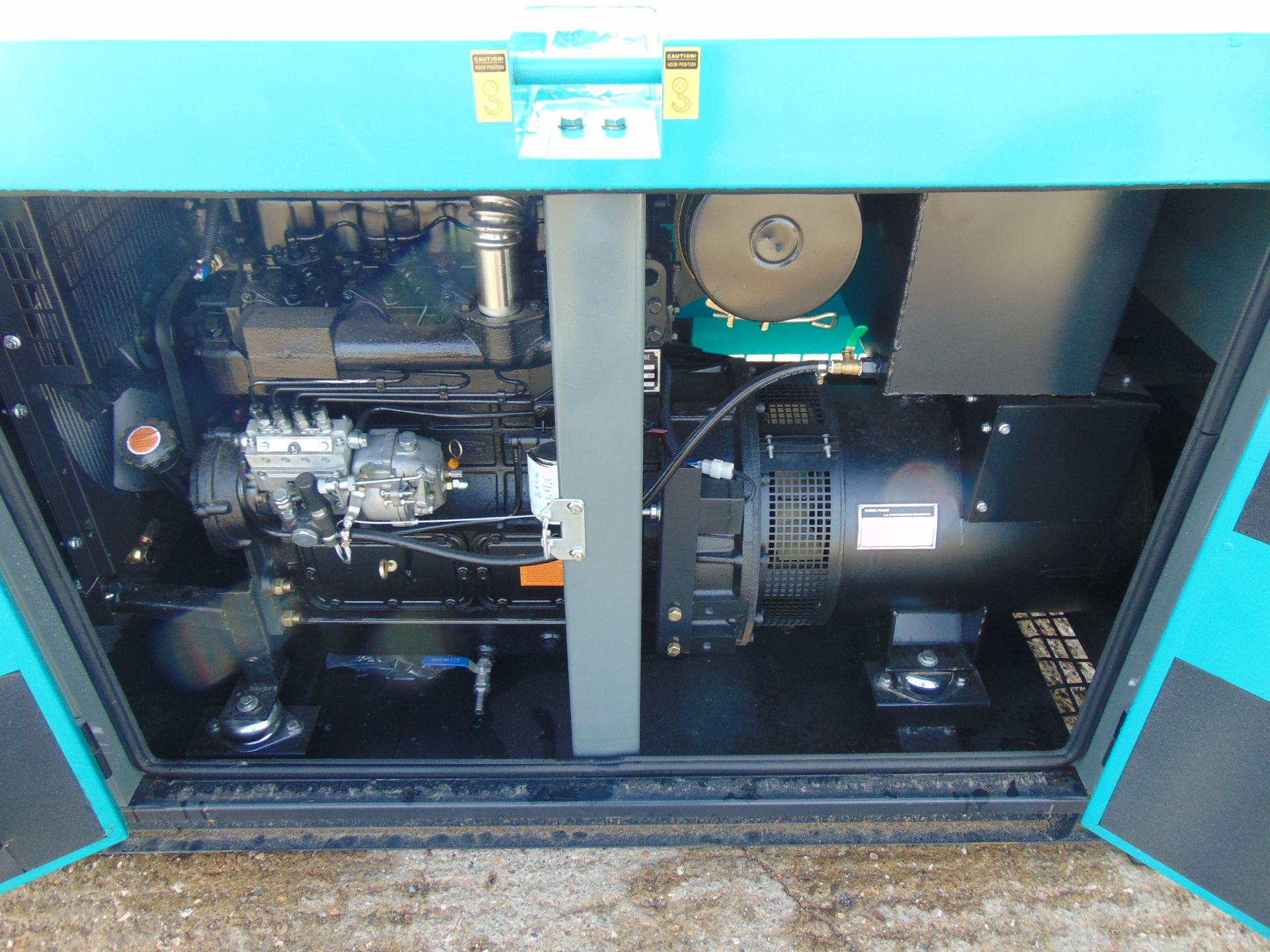 2022 UNISSUED 70 KVA 3 Phase Silent Diesel Generator Set - Image 9 of 17