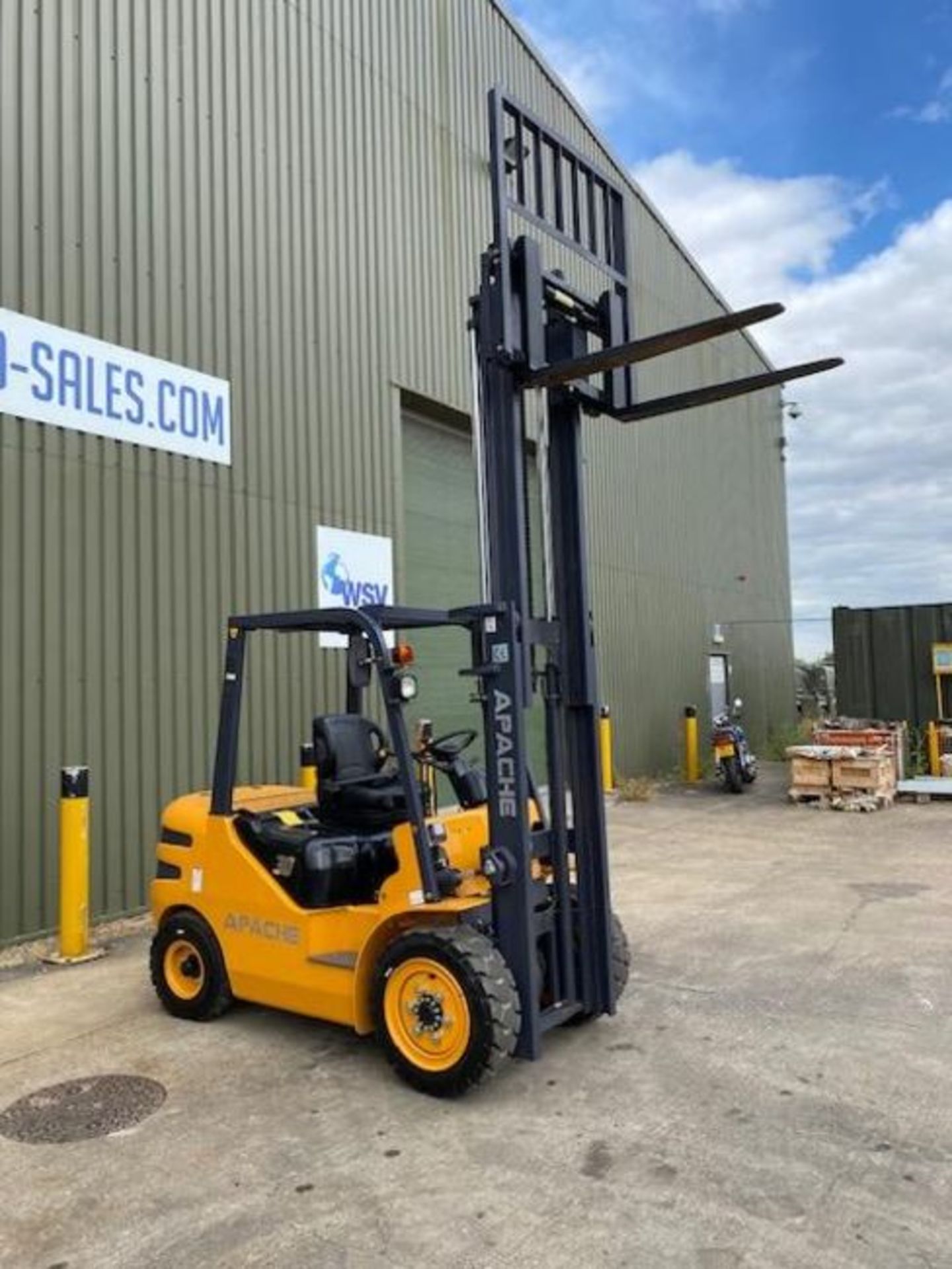 **NEW UNUSED 2022 Apache HH30Z 3000Kg Diesel Fork Lift Truck** - Image 9 of 37