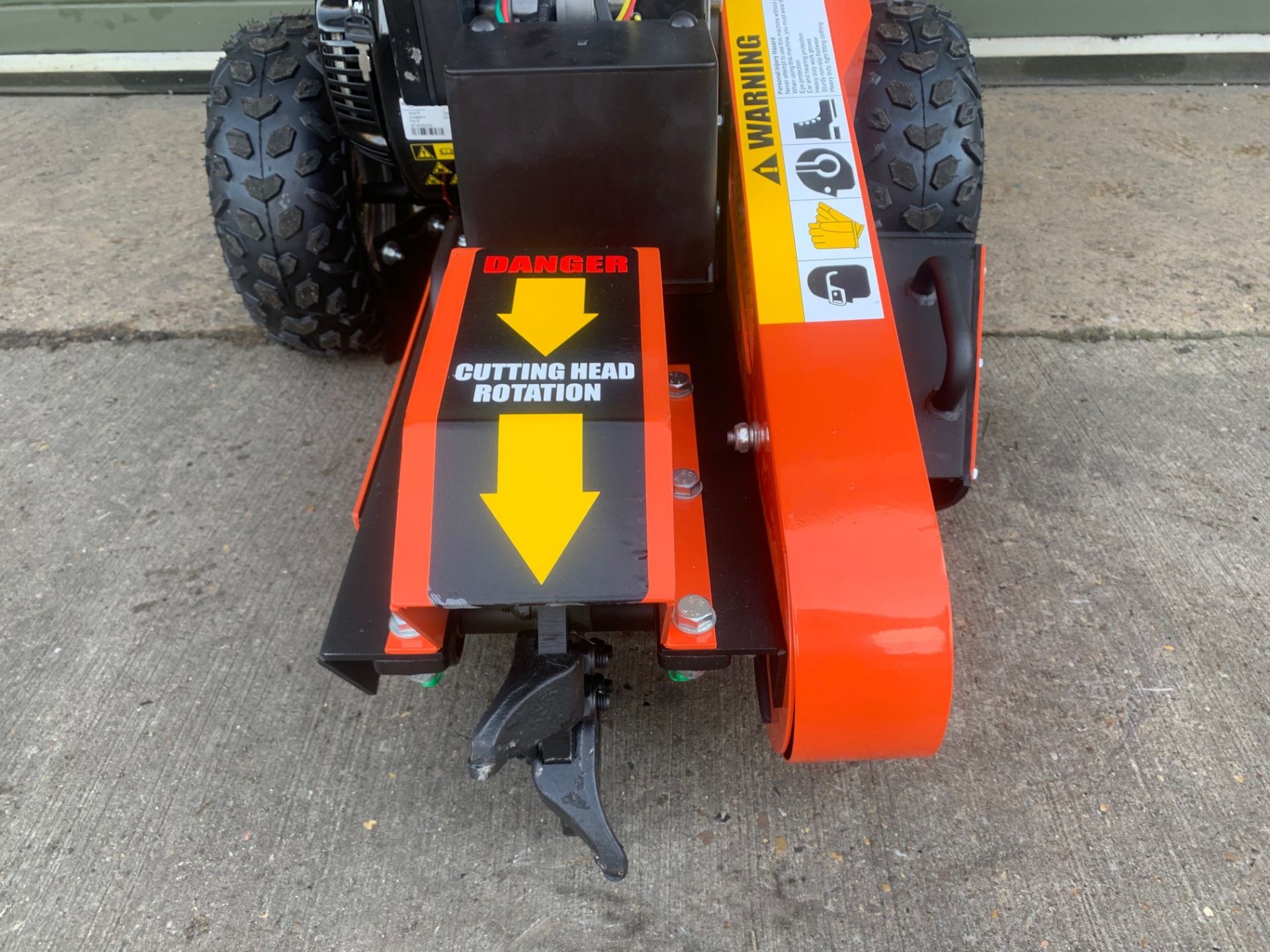 ** BRAND NEW ** Unused Armstrong DR-SG-15 Electric start - Stump Grinder - Image 8 of 23