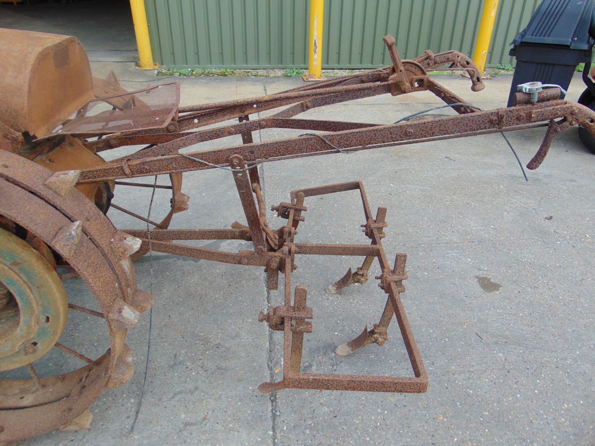 V. Rare Vintage BMB Plough Mate c/w set of Original Implements - Image 11 of 13