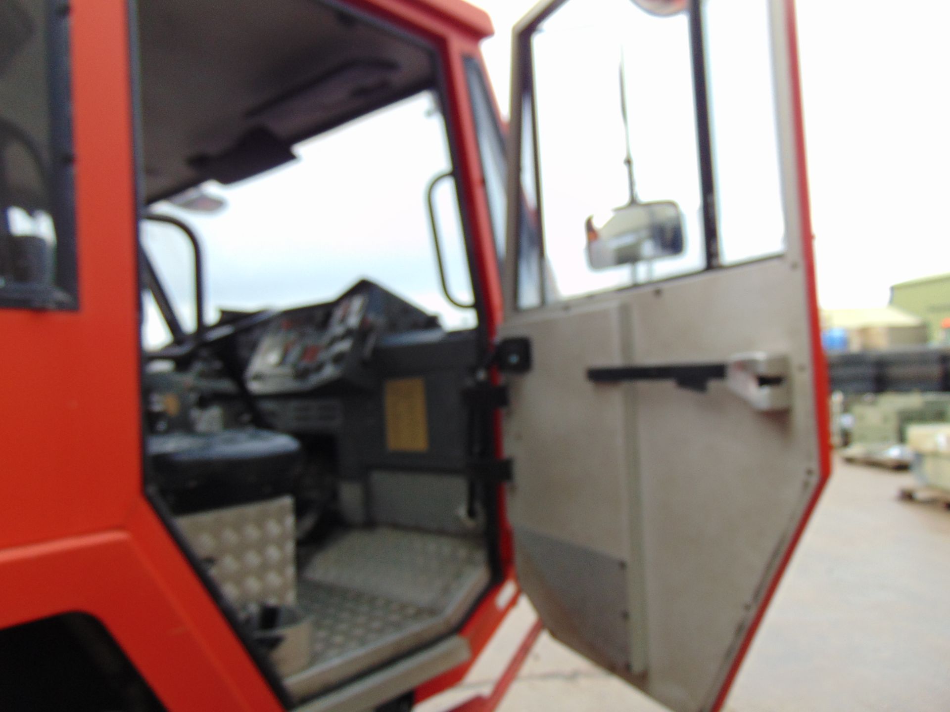 Alvis Unipower 4x4 Rapid Intervention Vehicle RIV Fire Truck ONLY 3,192 Km! - Image 36 of 49