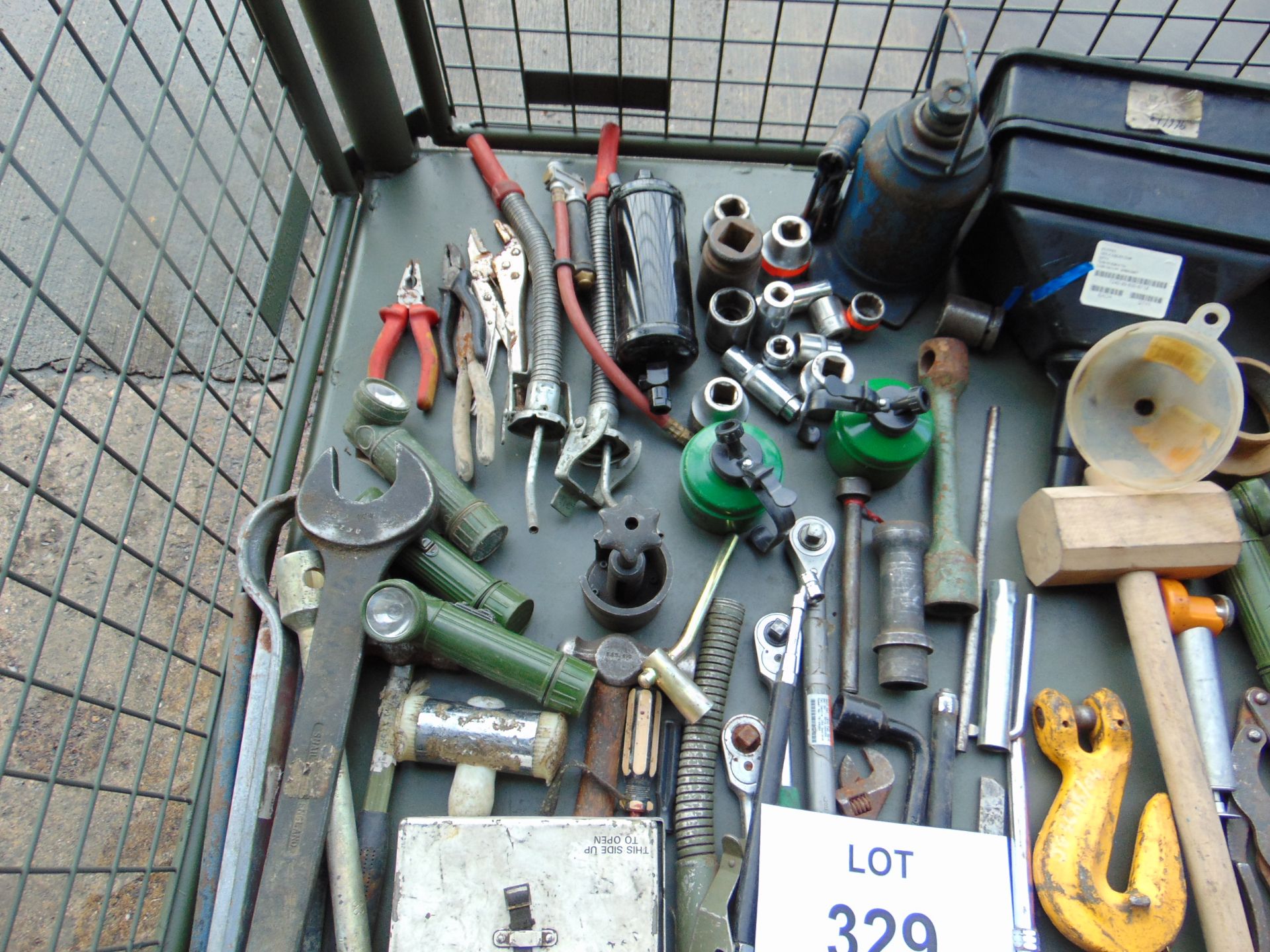 1 x Stillage of Tools as shown - Image 5 of 6