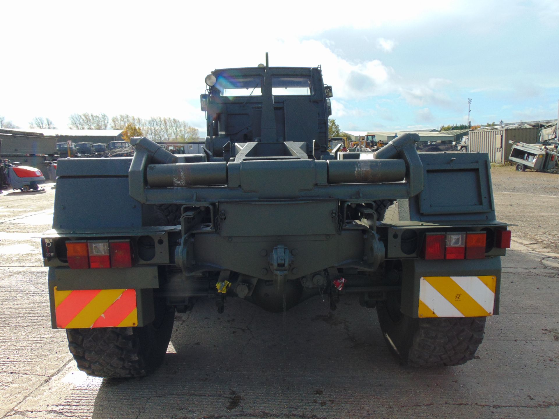 DAF 8x6 DROPS Multilift LHD Hook Loader - Image 7 of 33