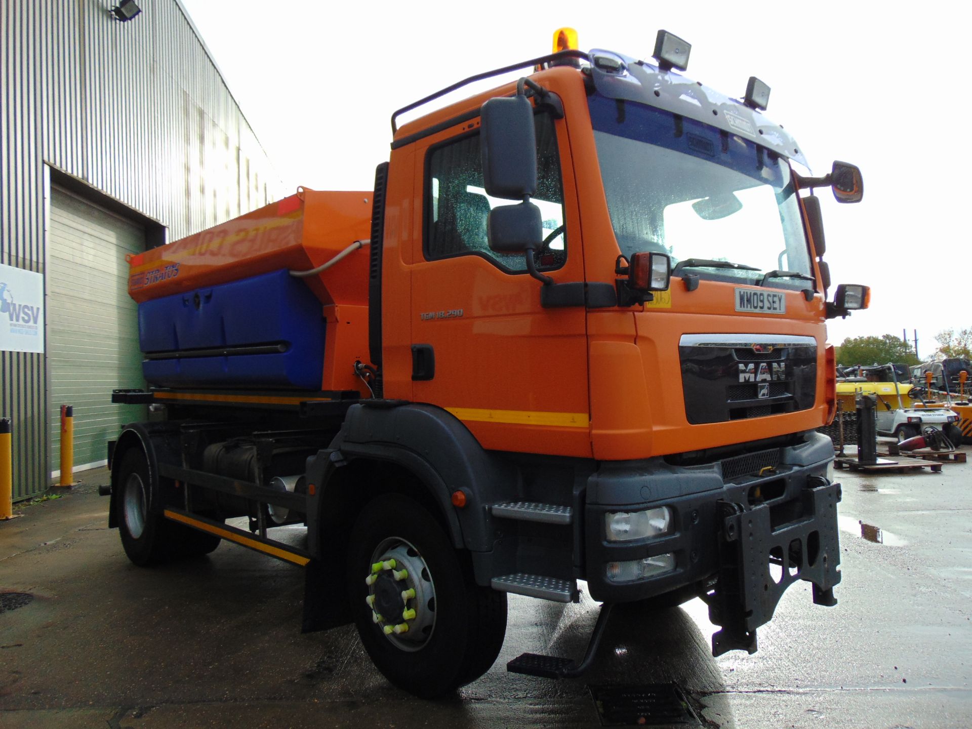 2009 MAN TGM 18.280 18T 4wd Gritter Lorry C/W Schmidt Gritter Body ONLY 35,483 Km! - Image 4 of 30