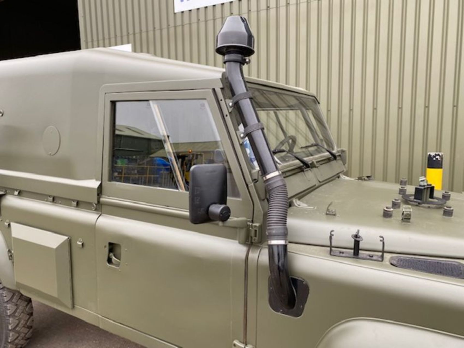 Land Rover Defender 110 Wolf 300TDi FFR hardtop LHD, TUM Remus upgrade - Image 13 of 47