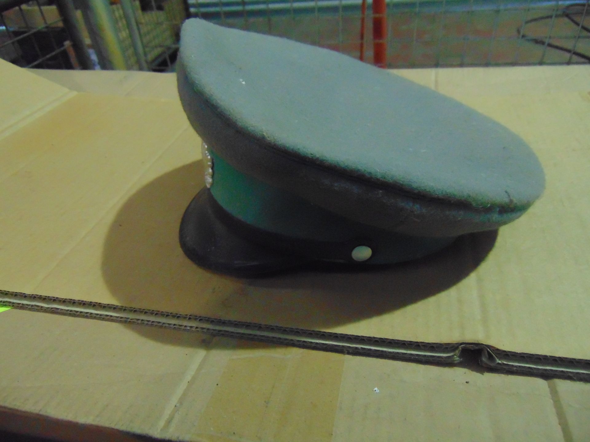 RARE EAST GERMAN NVA HAT WITH ORIGINAL BADGE - EXCELLENT CONDITION - Image 5 of 9
