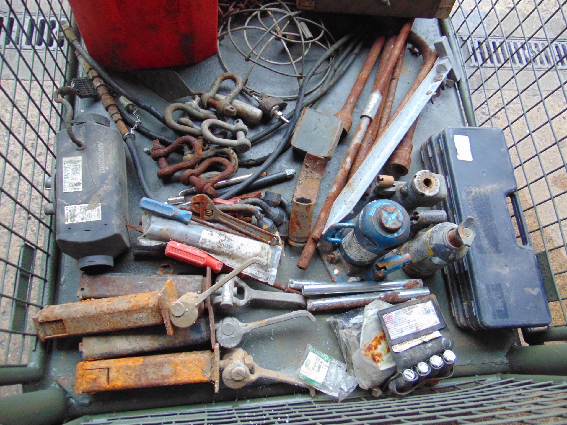 1 x Stillage of Tools, CES, Jacks Etc. - Image 6 of 6