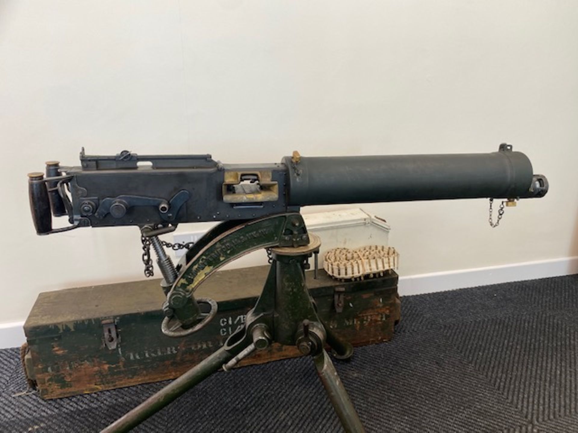 You are bidding on a Very Rare Vickers .303 machine gun, deactivated to current EU standards - Image 2 of 35