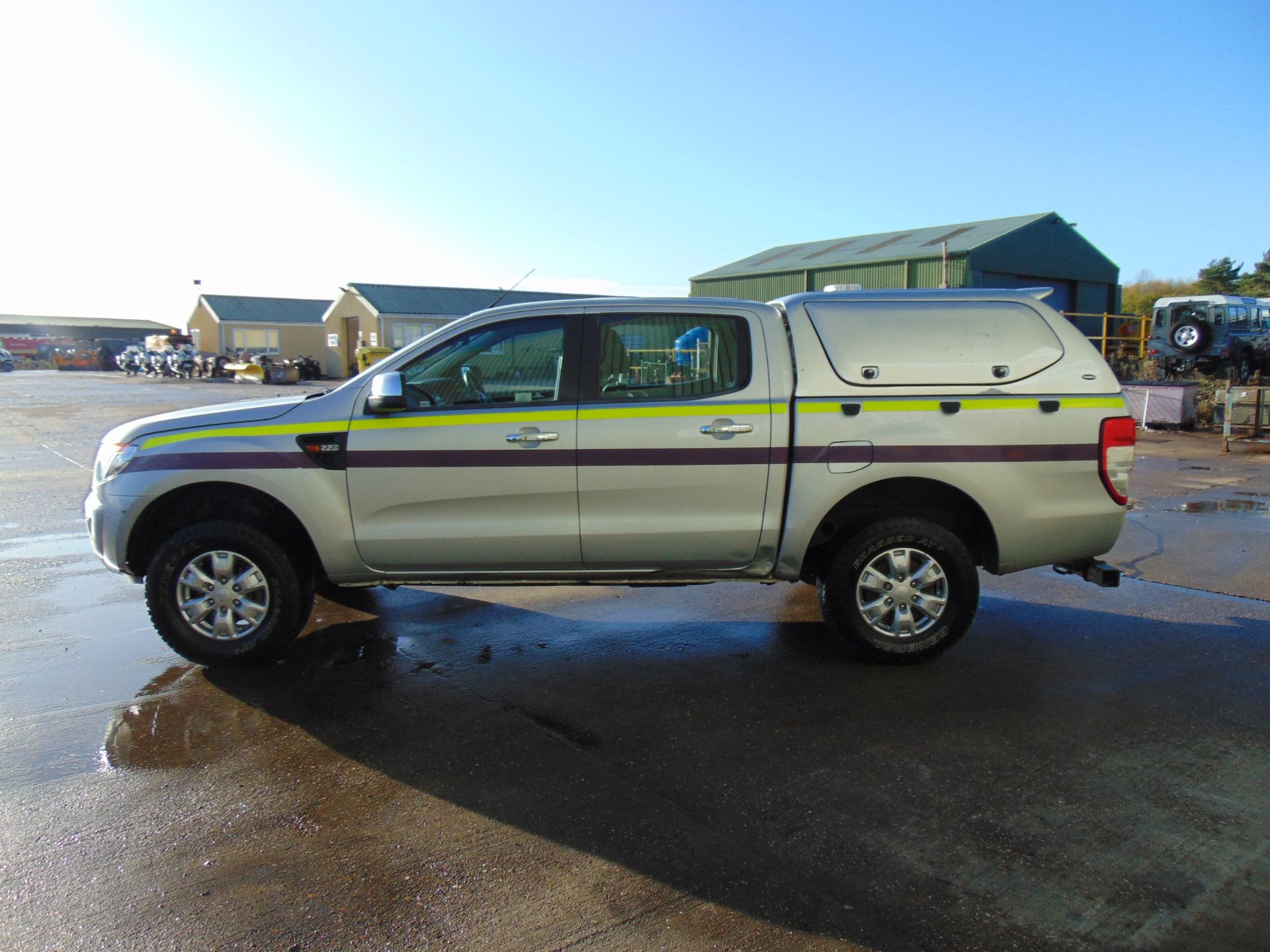 UK National Park 1 Owner 2014 Ford Ranger 2.2 6 Speed Double Cab ONLY 80,917 Miles! - Image 4 of 35