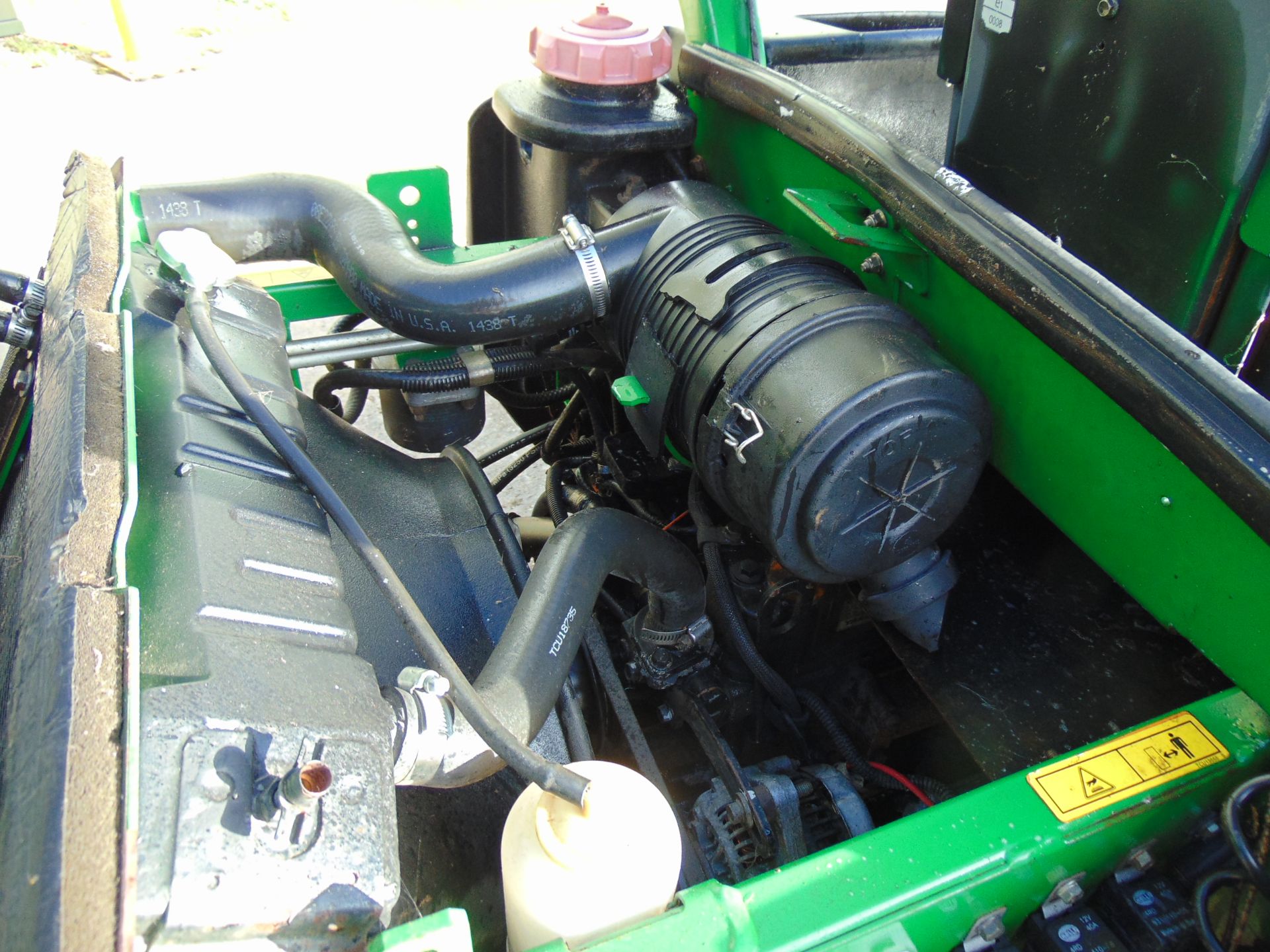 2009 John Deere 1445 Series II Ride On Mower C/W Fast Back Commercial 62 Cutting Deck 2473 HOURS! - Image 16 of 17