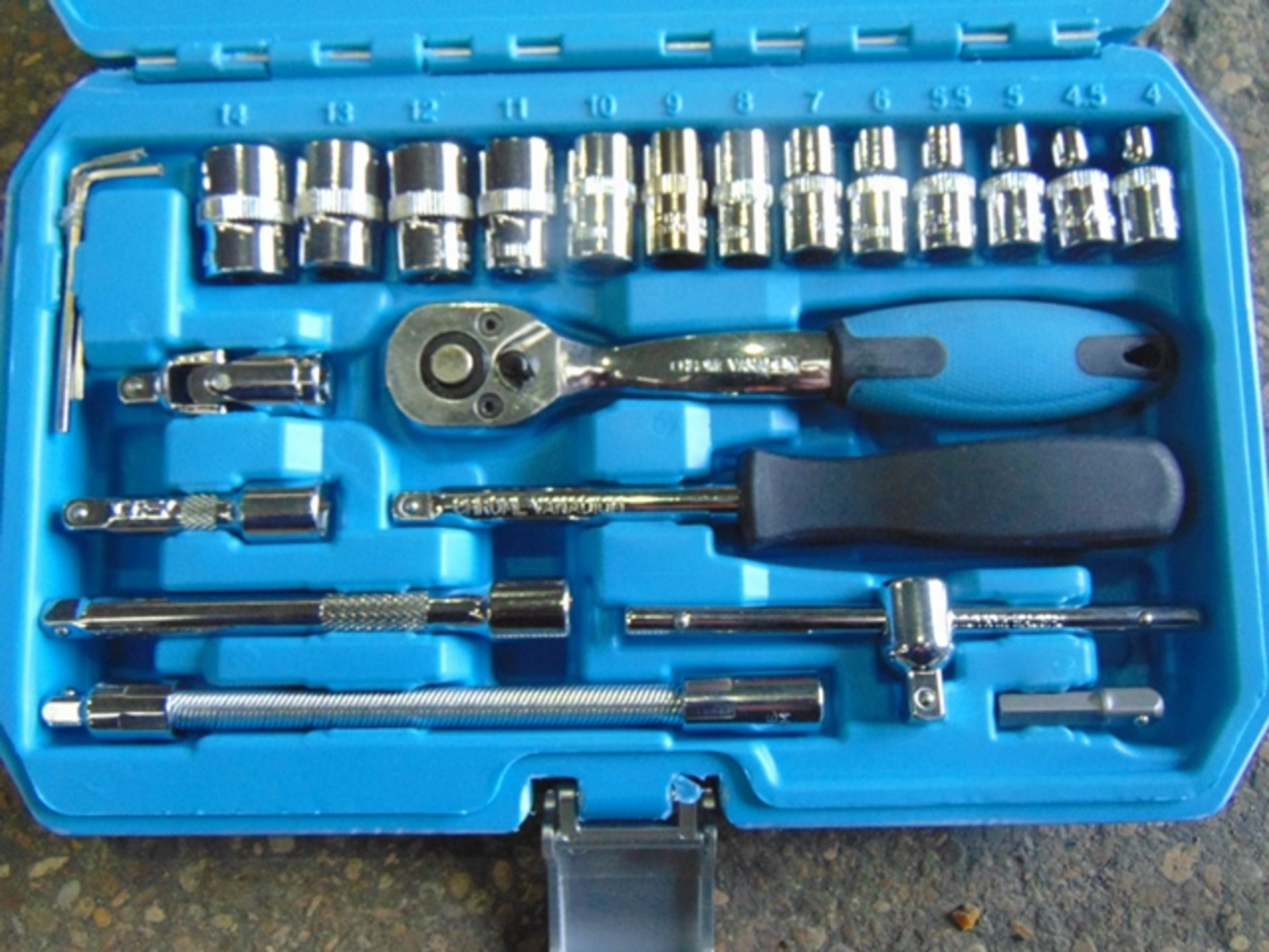 BlueSpot 46 Piece 1/4" Metric Socket Set (4-14mm) - Image 2 of 5