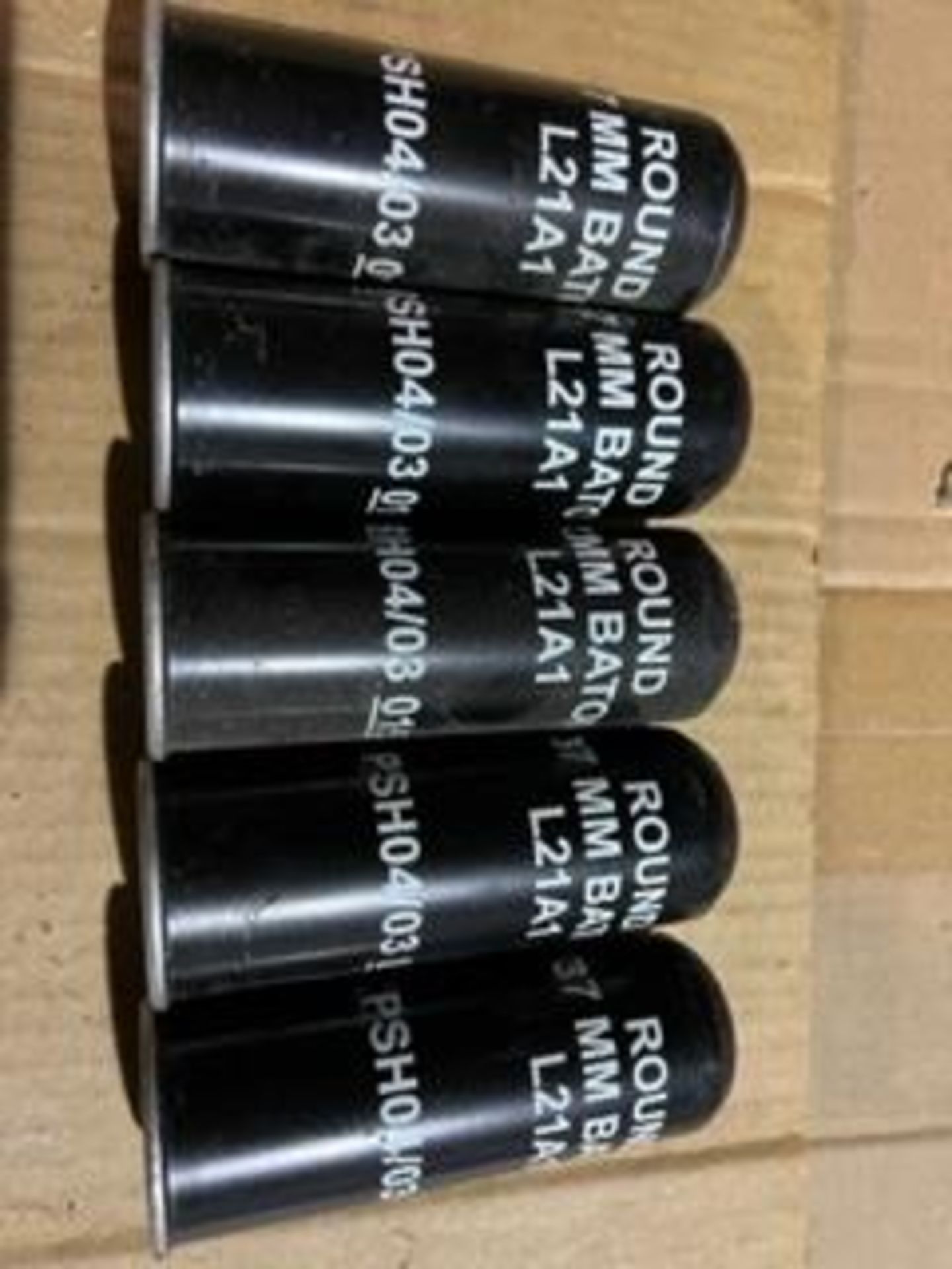 5 x Inert L12A1 37 MM Rubber Baton Rounds - Image 5 of 5