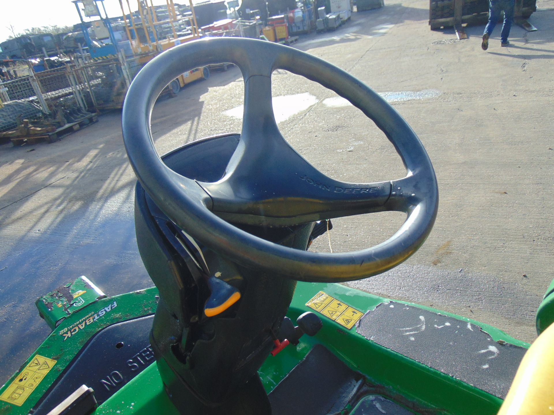 2009 John Deere 1445 Series II Ride On Mower C/W Fast Back Commercial 62 Cutting Deck 2473 HOURS! - Image 13 of 17