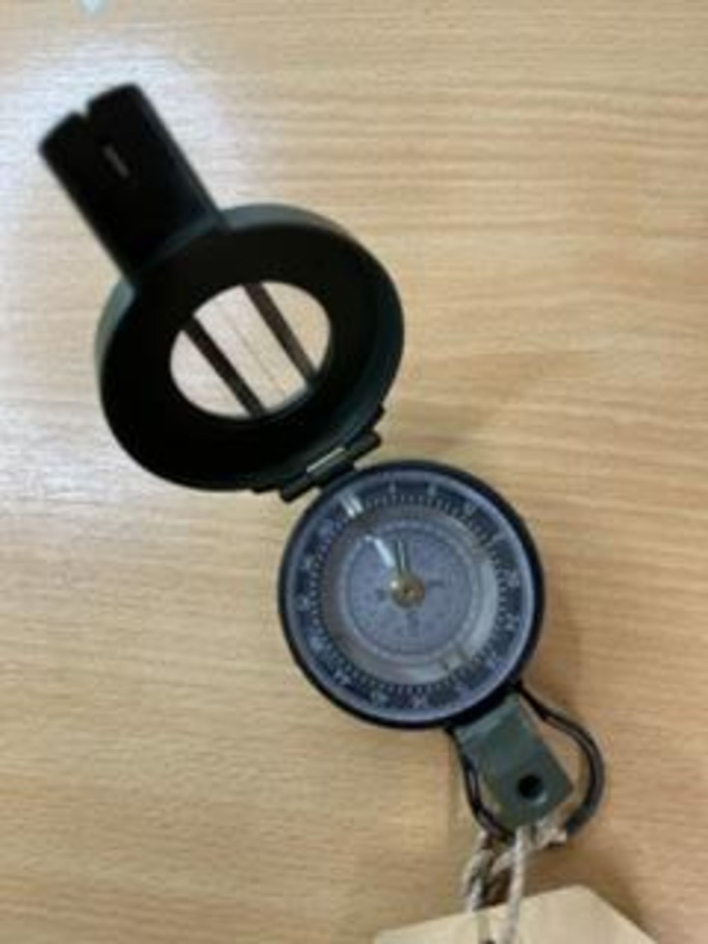 UNISSUED FRANCIS BAKER BRITISH ARMY PRISMATIC COMPASS NATO MARKS IN MILS - Image 3 of 7