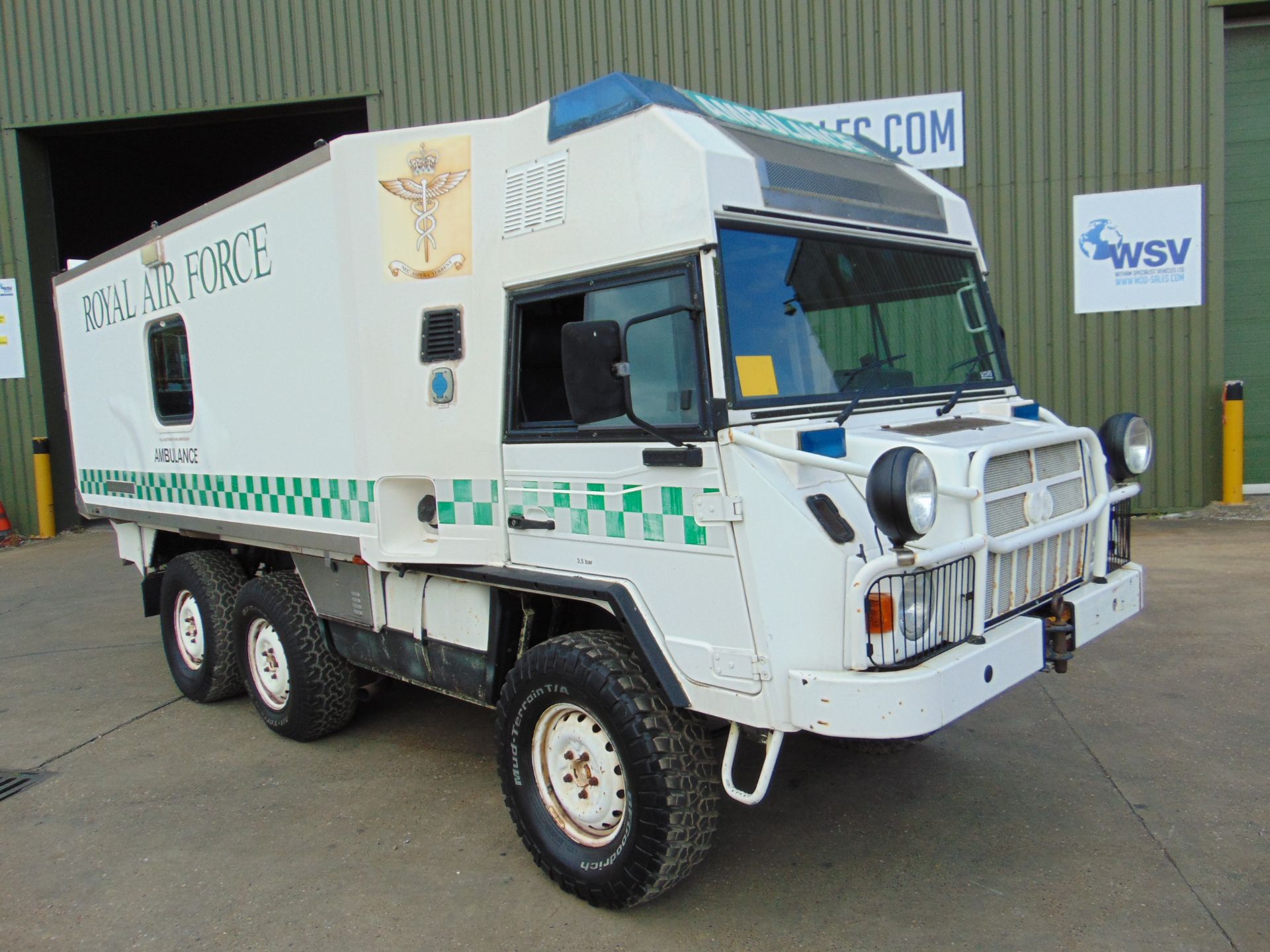 Military Specification Pinzgauer 718 6X6 - Image 2 of 53