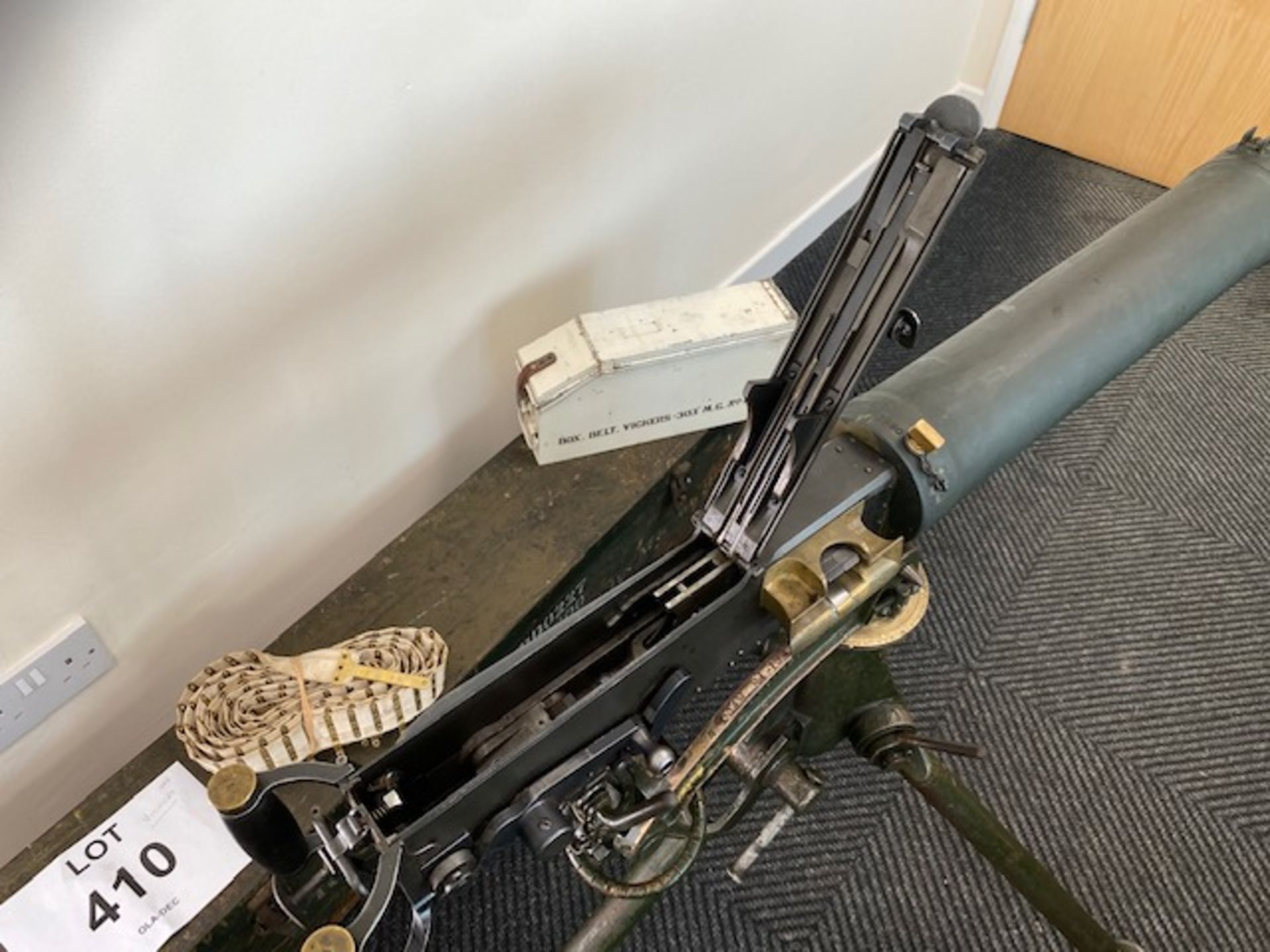 You are bidding on a Very Rare Vickers .303 machine gun, deactivated to current EU standards - Image 31 of 35