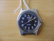 CWC 0552 R.Marines Navy Issue Service Watch Nato Marks, Date 1989