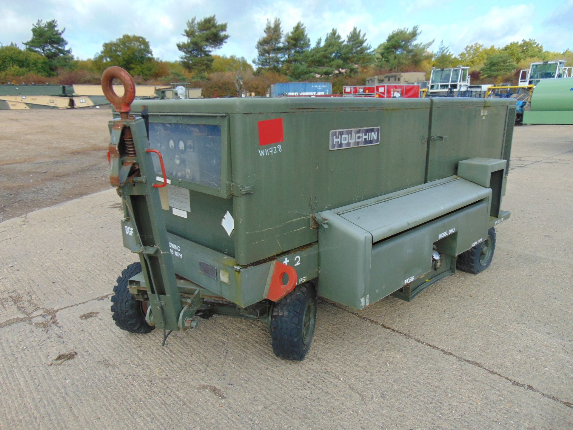 Houchin Twin Axle 60 KVA 48KW Aircraft Ground Power Unit c/w Cummins Engine - Image 2 of 19