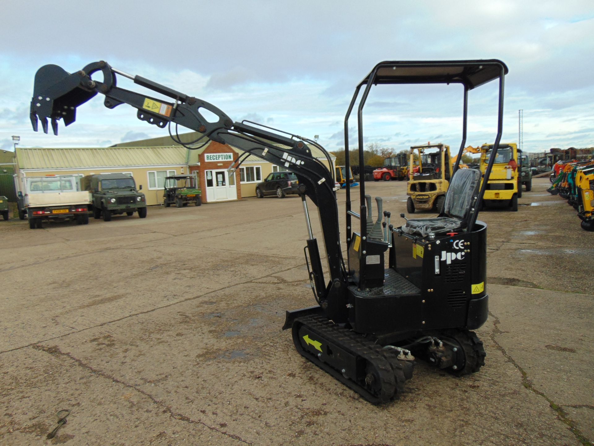 NEW UNUSED 2022 JPC HT12 Mini Excavator - Image 7 of 19